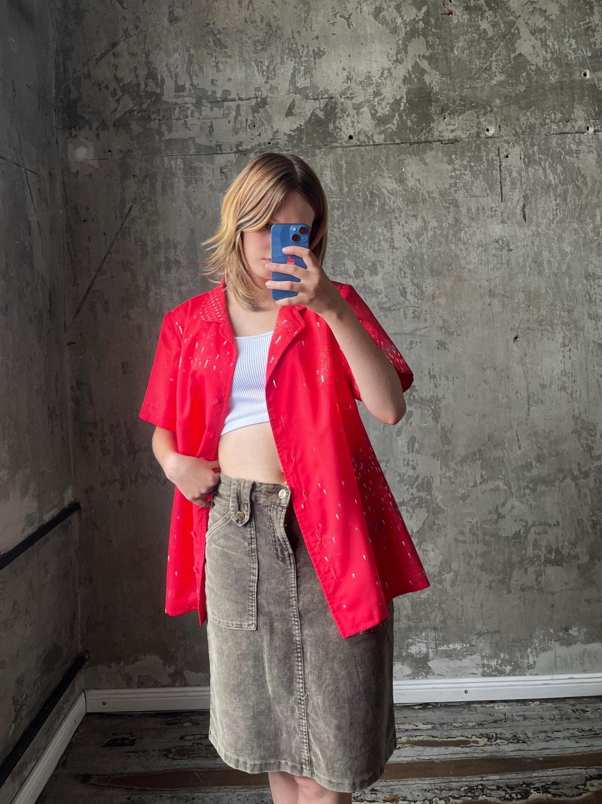 Vintage abstract pattern blouse in red