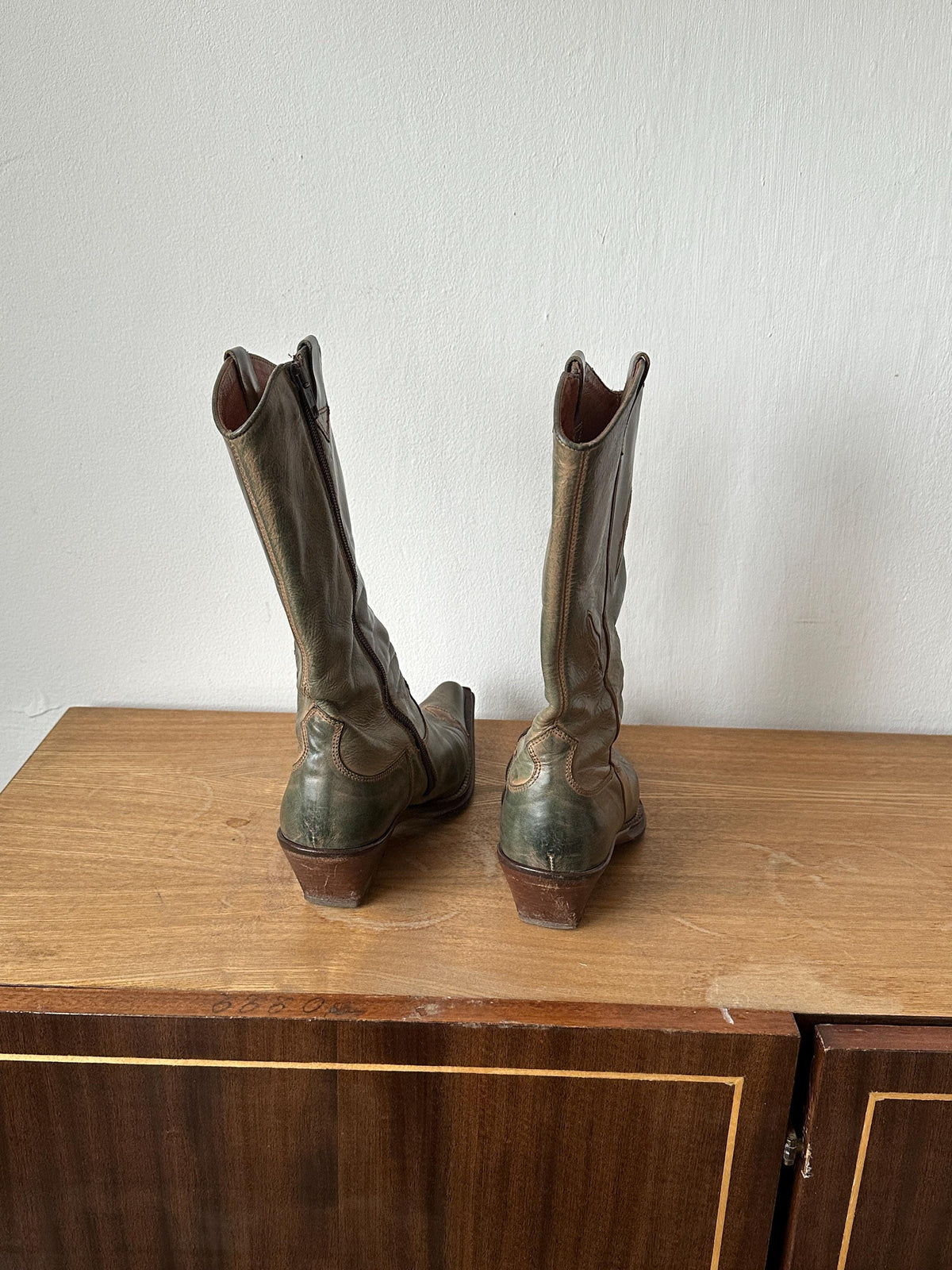 Vintage Italian Green Cowboy Boots | Leather Western Boots | US 6
