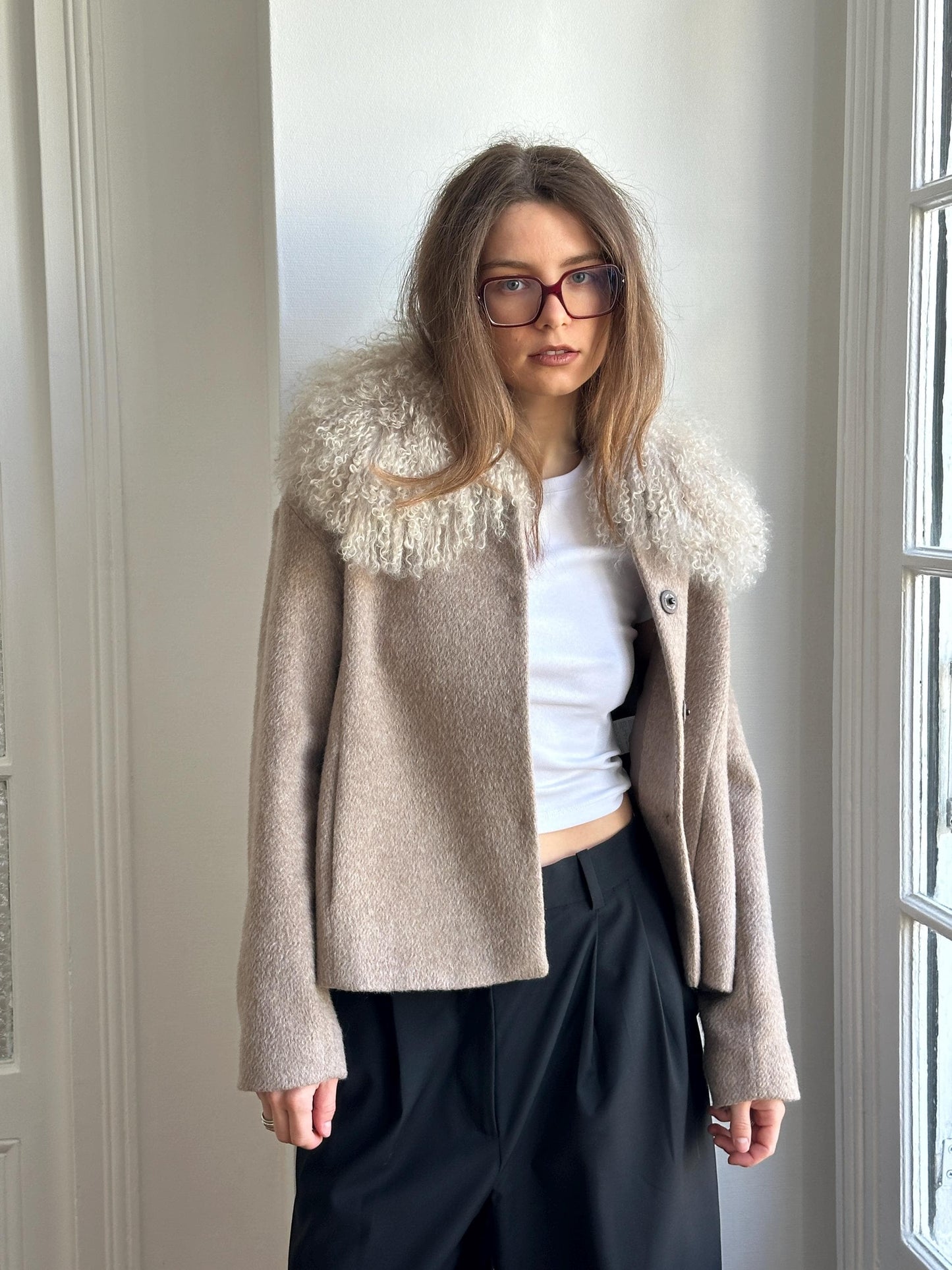 Vintage 90s Beige Coat with Voluminous Fur Collar