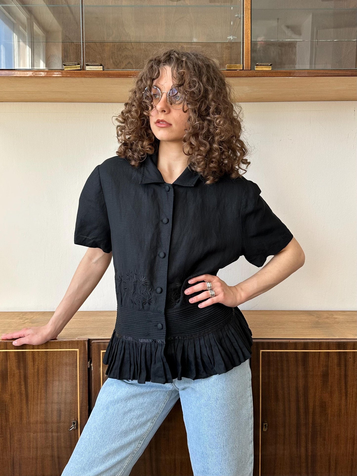 Vintage blouse in black with floral motif, linen summer top