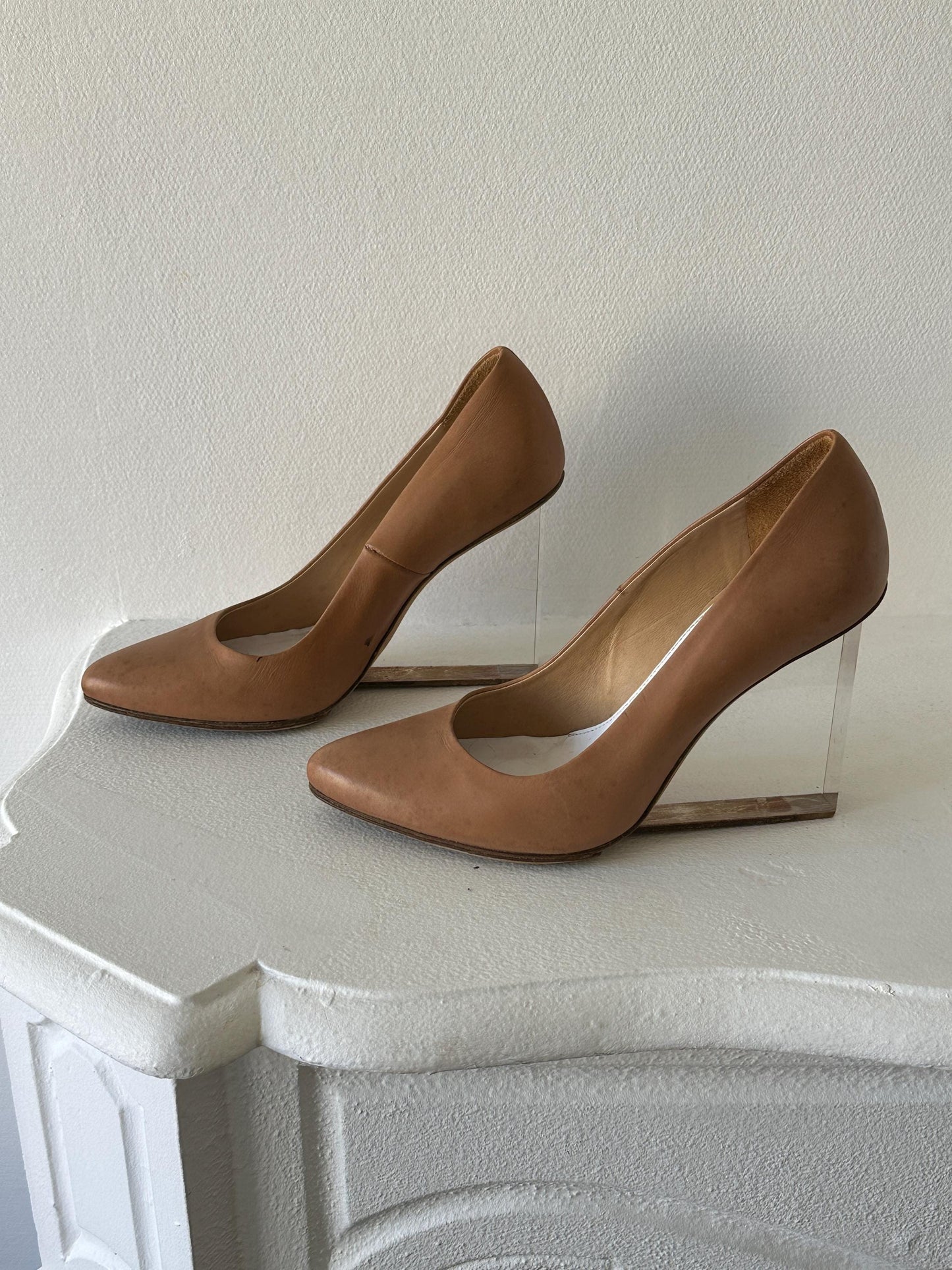 Maison Margiela x H&M Tan Leather Wedge Pumps in Brown I US 7.5