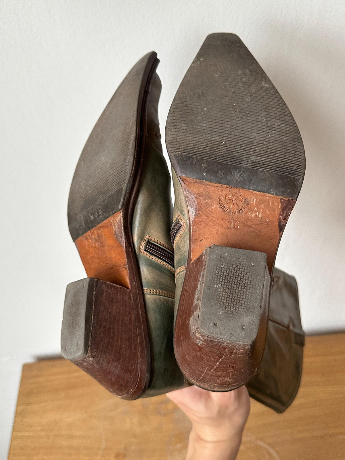 Vintage Italian Green Cowboy Boots | Leather Western Boots | US 6