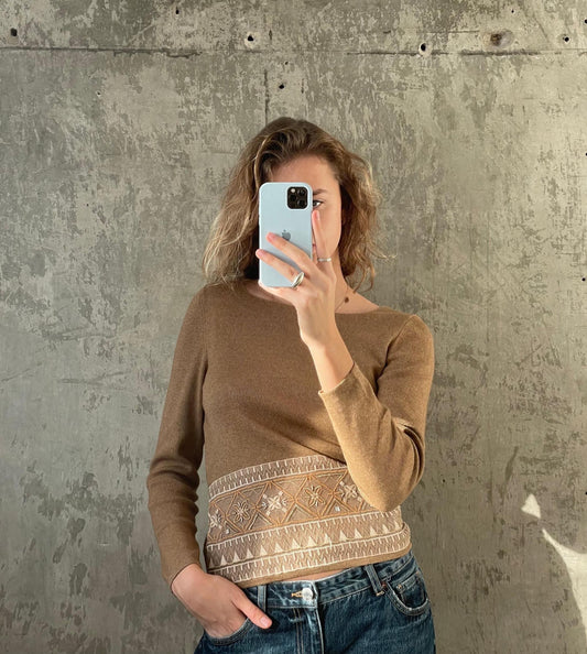 Vintage ESCEDA brown top with intricate embellishments