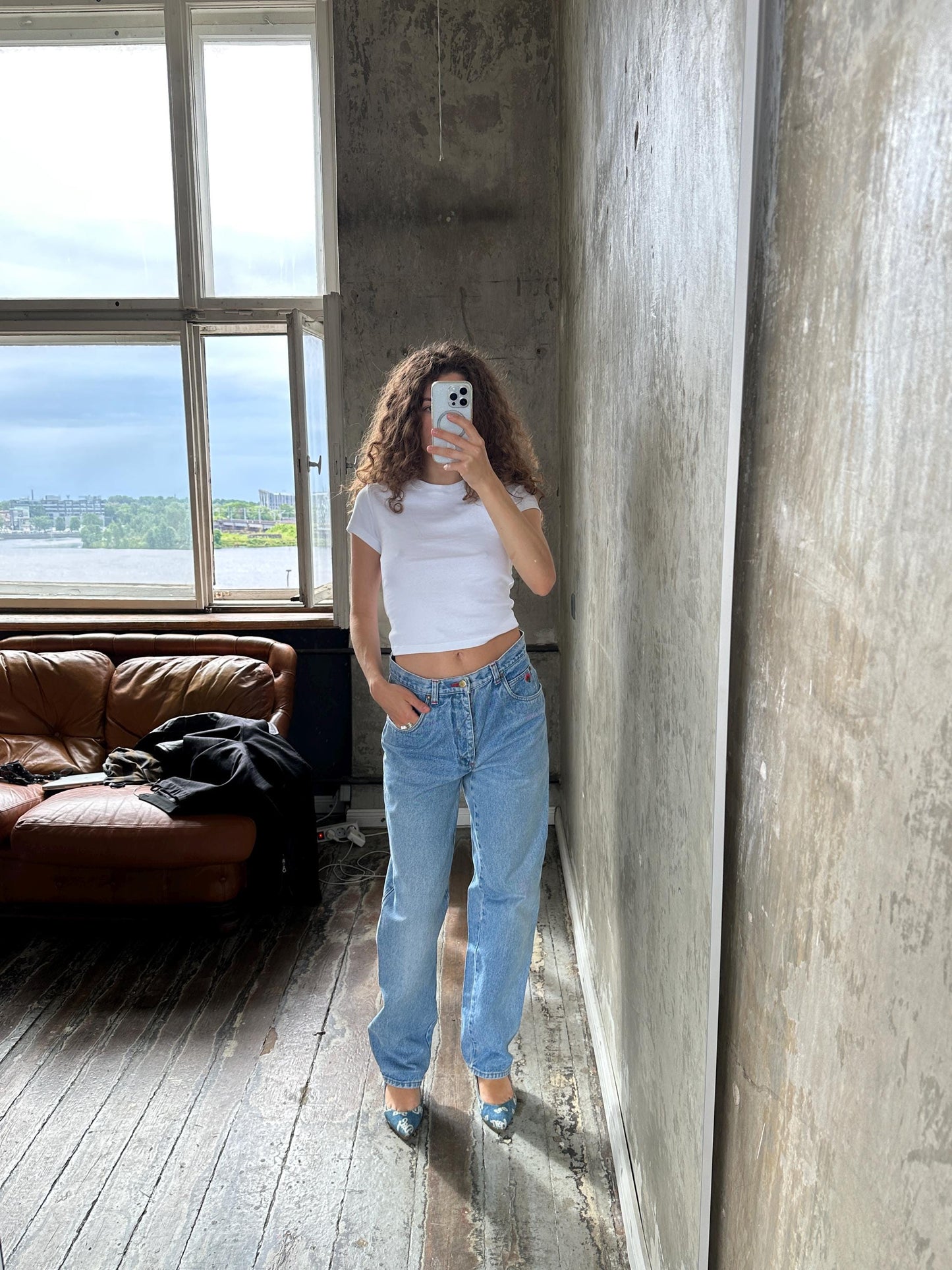 Vintage 90s Light Wash Straight Leg Jeans