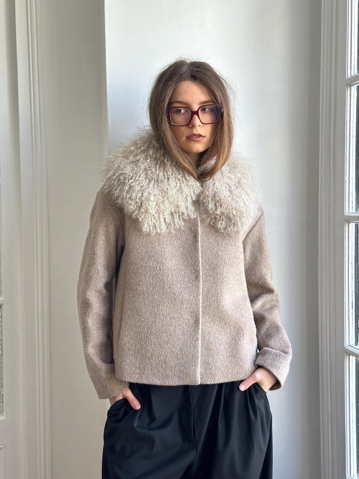 Vintage 90s Beige Coat with Voluminous Fur Collar