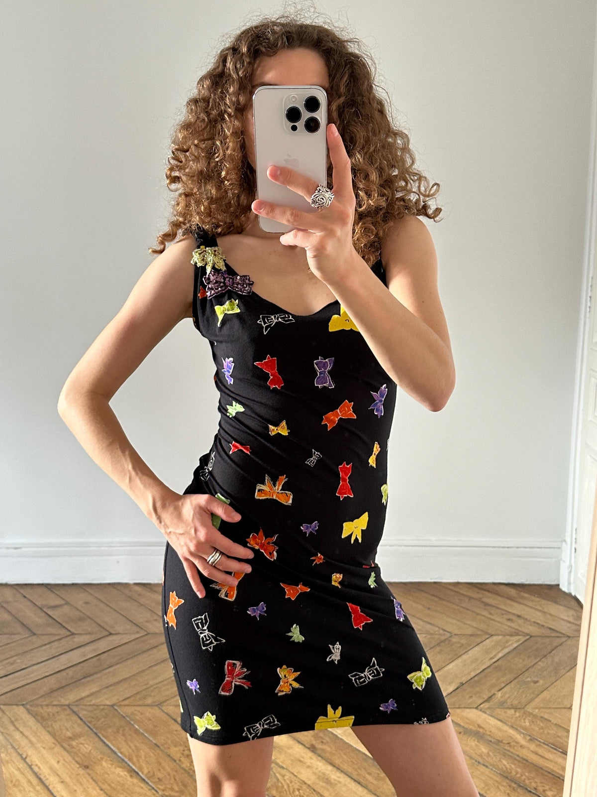 Vintage Iceberg Bow Print Mini Dress in Black