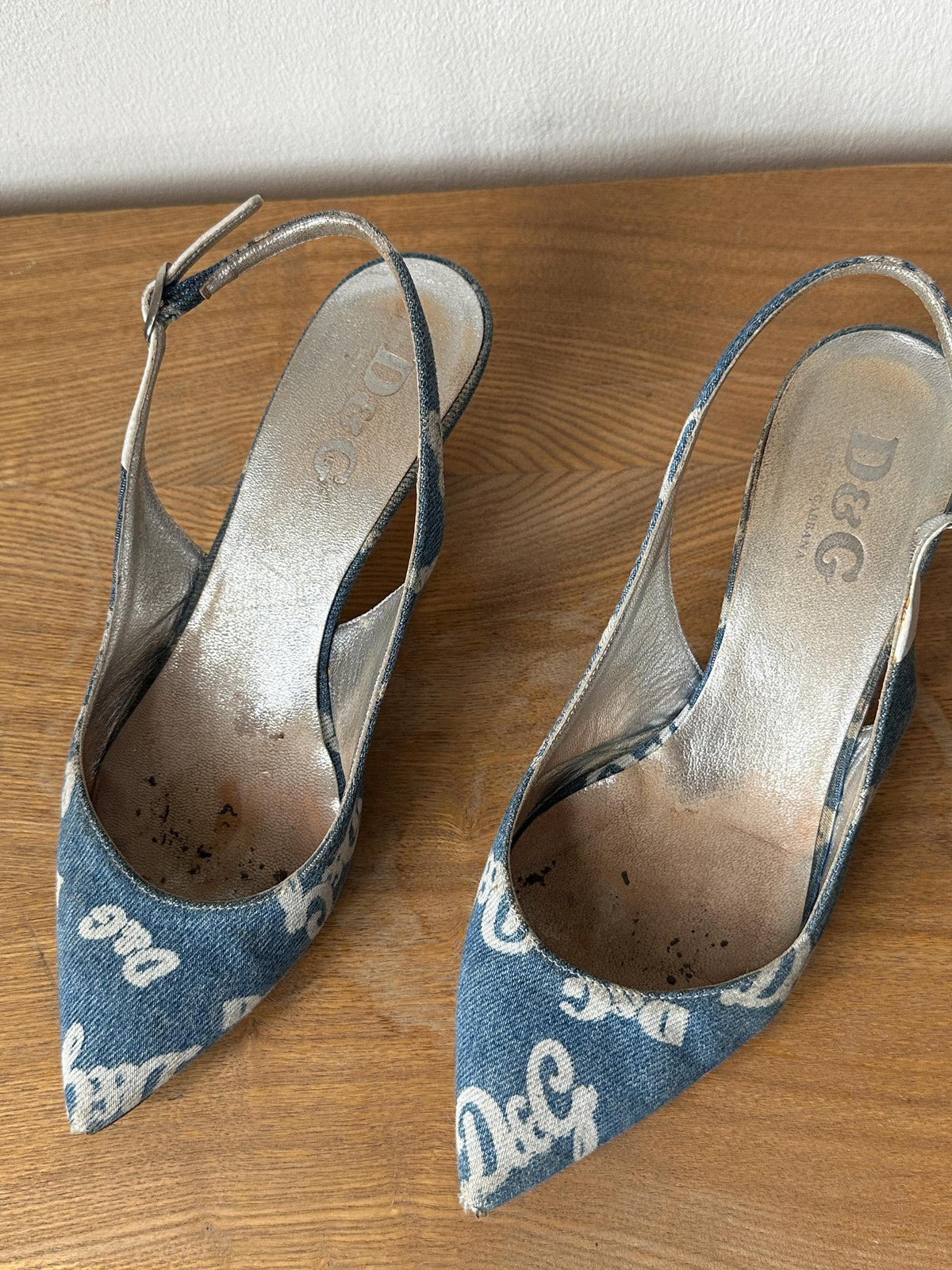 Vintage D&G Dolce Gabbana Denim Kitten Heels I US 6.5