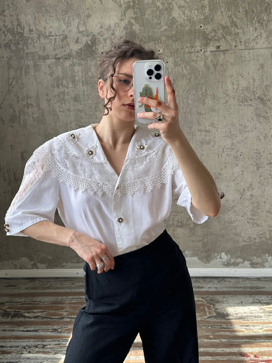 Vintage embroidered women blouse in white