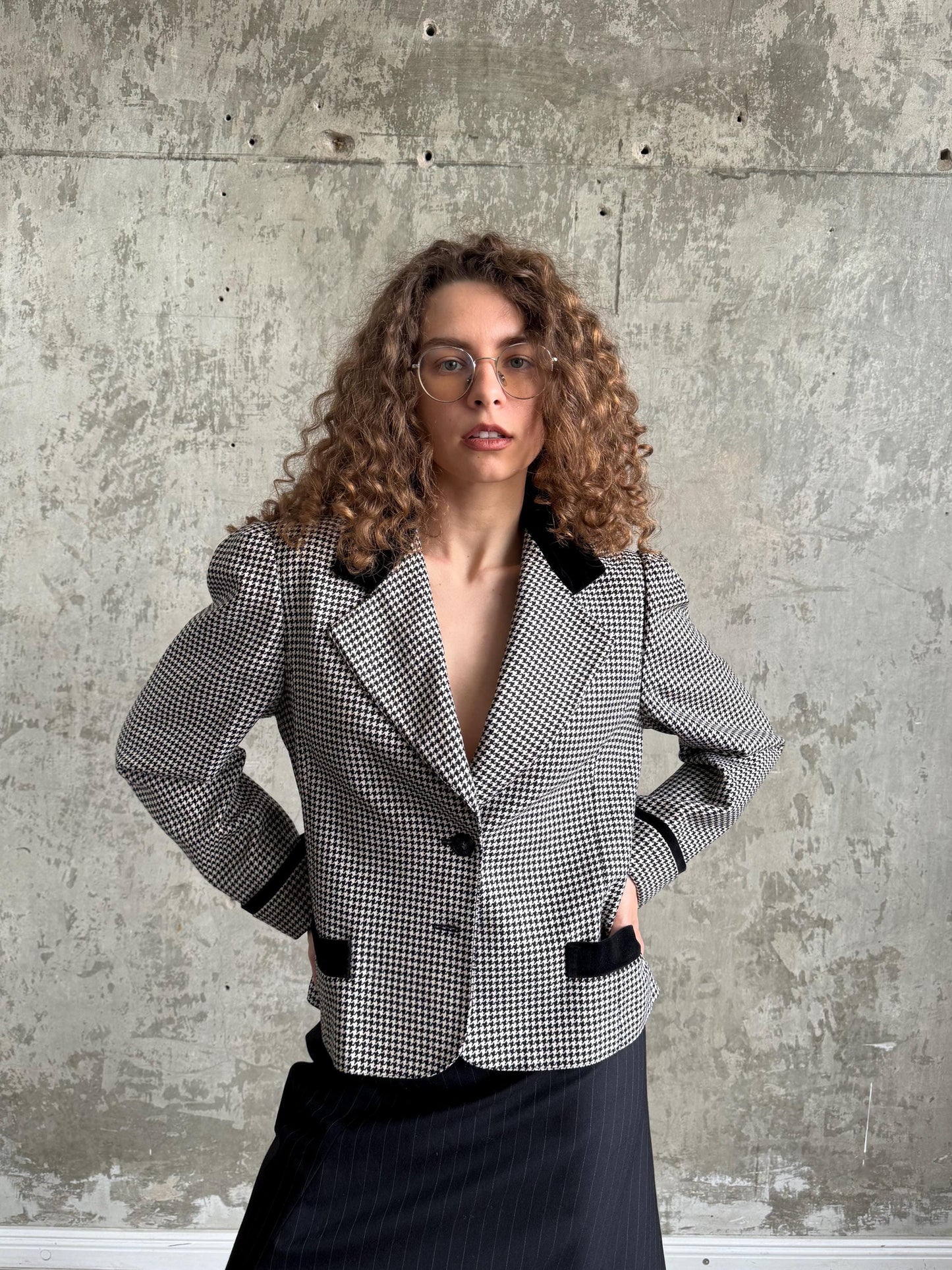 Vintage Versus Gianni Versace Houndstooth Blazer In Black & White