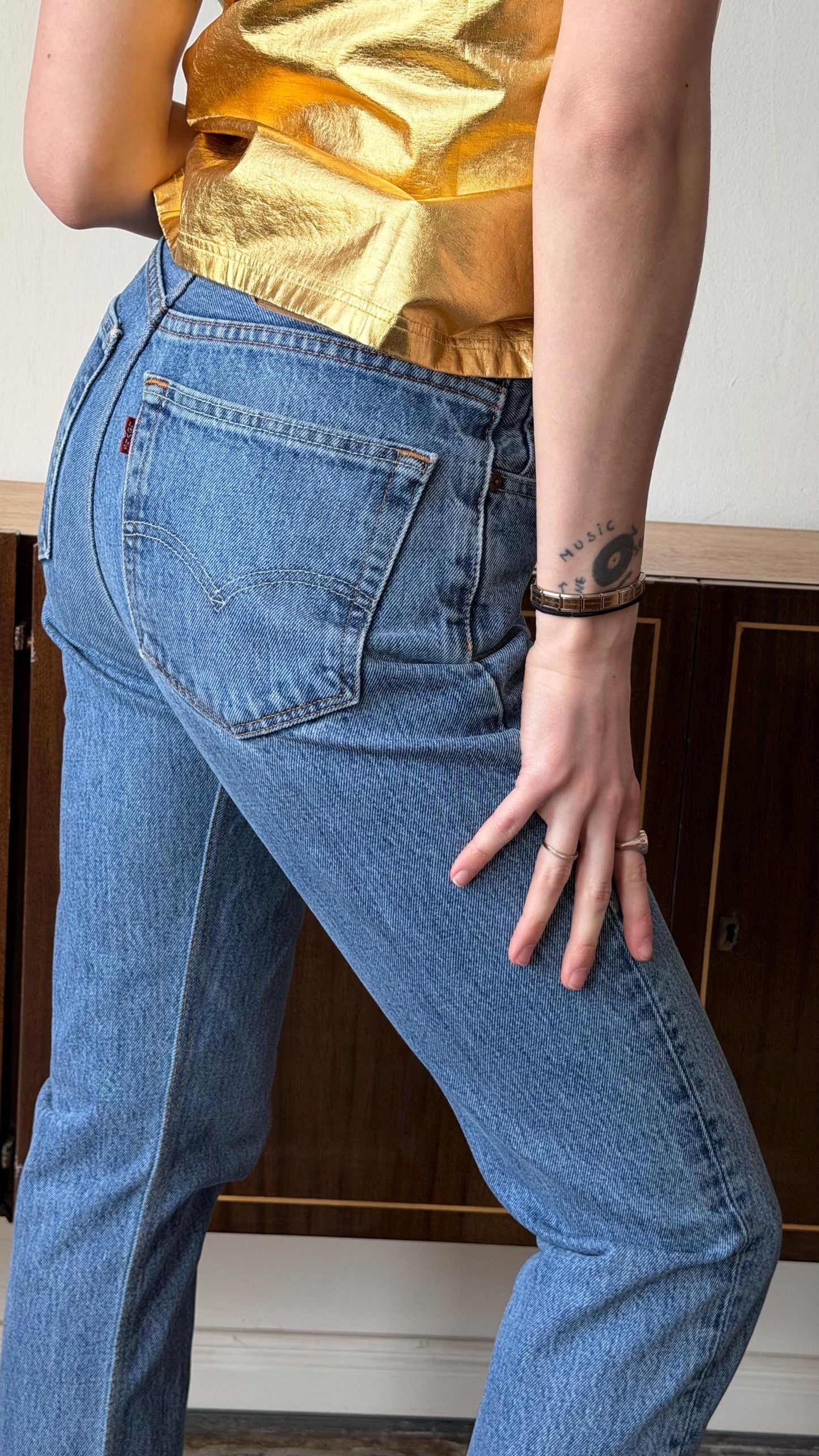 Vintage Levi’s 560 Jeans, 90s Fitted Denim