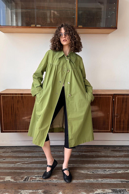 Vintage 90s straight trench coat in light green, oversized trench coat