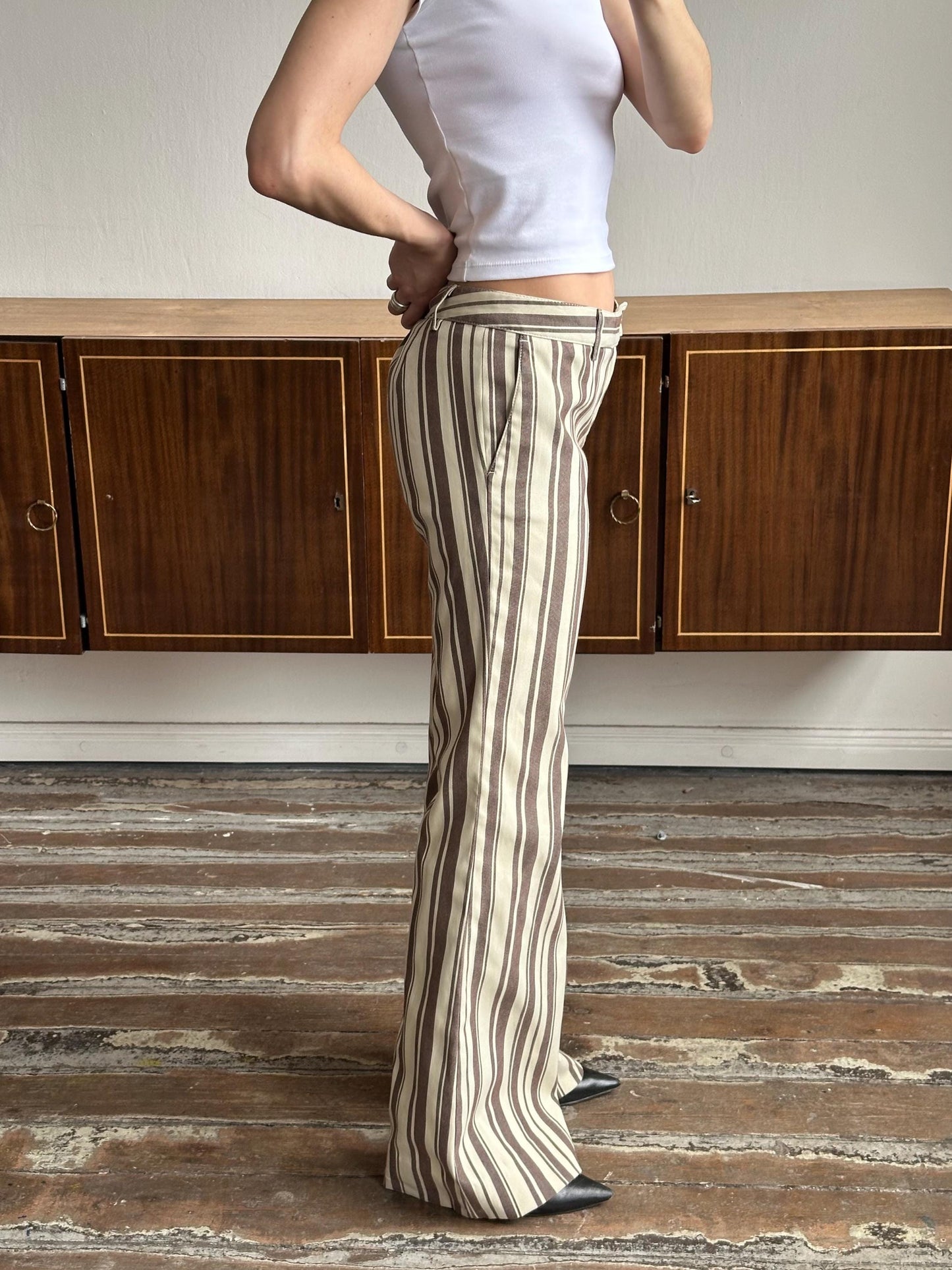 Vintage stripped flared jeans in brown shades