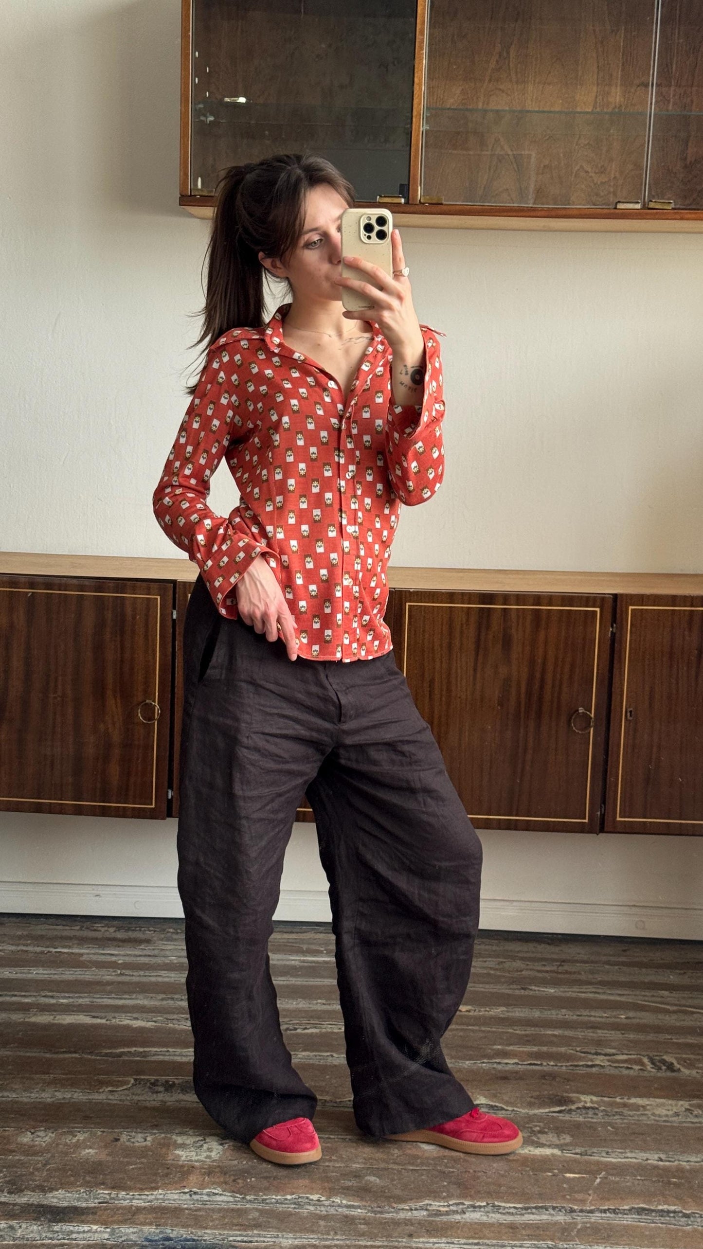 Vintage 90s patterned long sleeve blouse in red