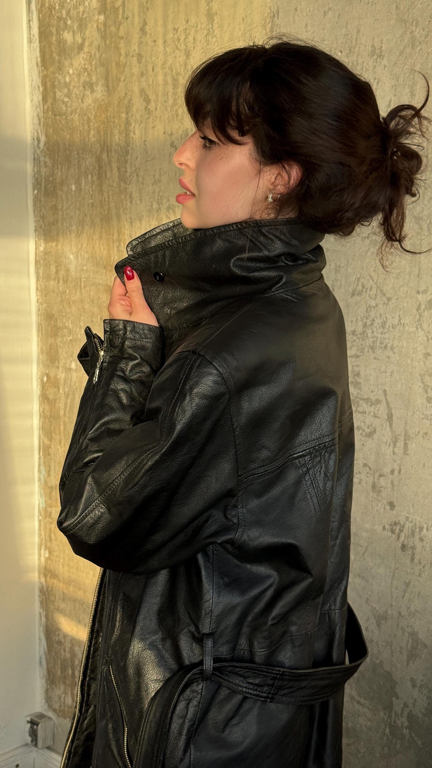 Vintage Leather Oversized Bomber Jacket In Black