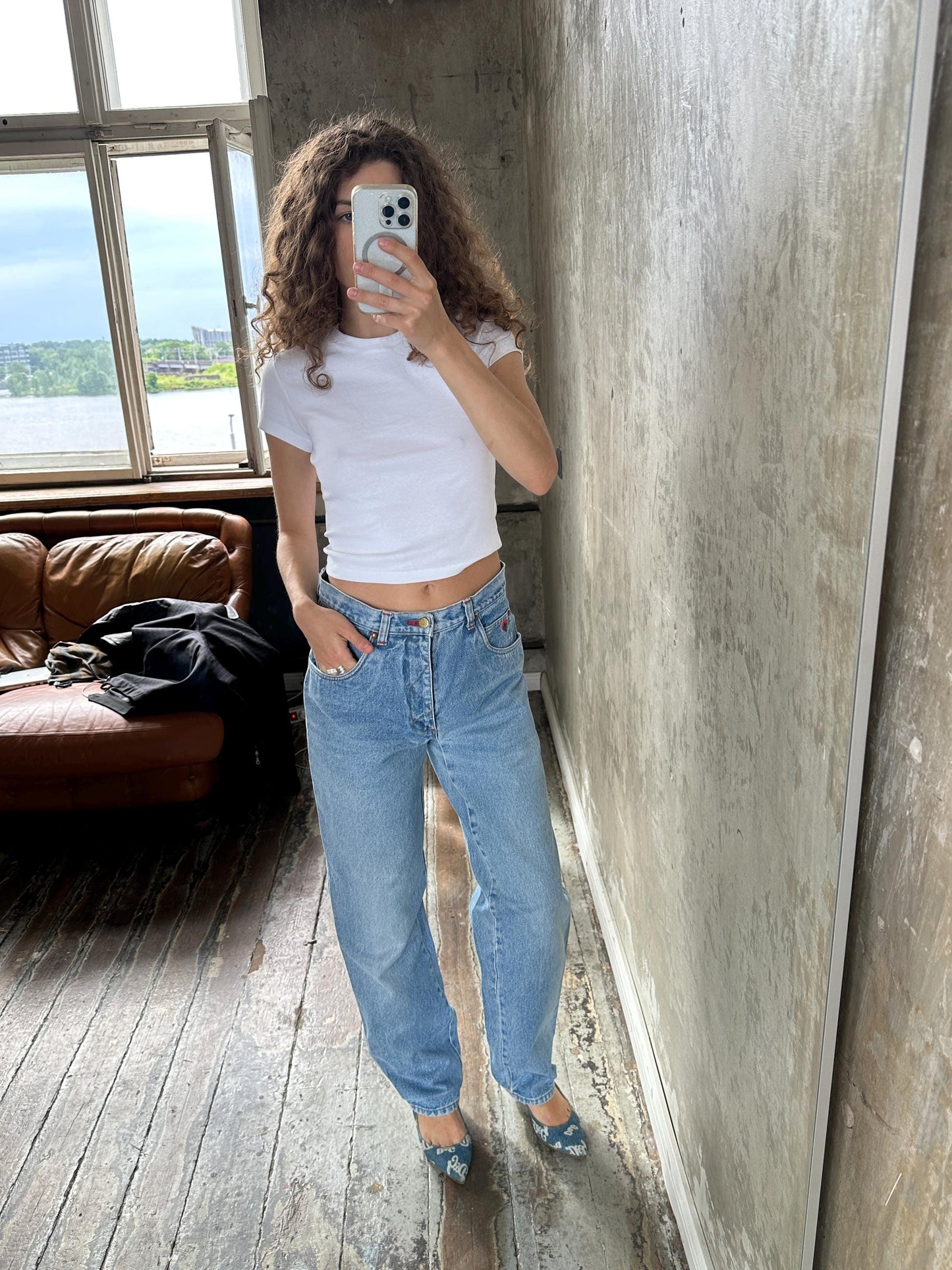 Vintage 90s Light Wash Straight Leg Jeans