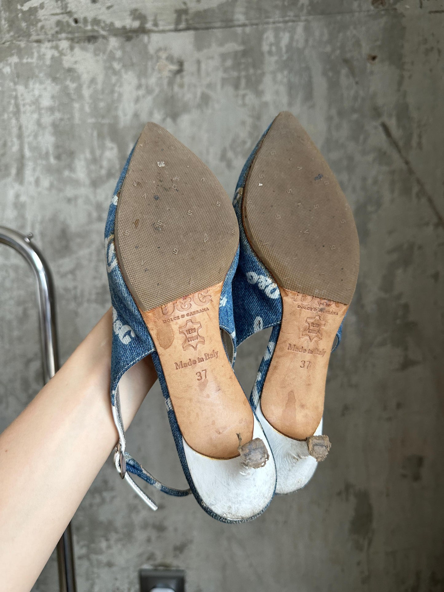 Vintage D&G Dolce Gabbana Denim Kitten Heels I US 6.5