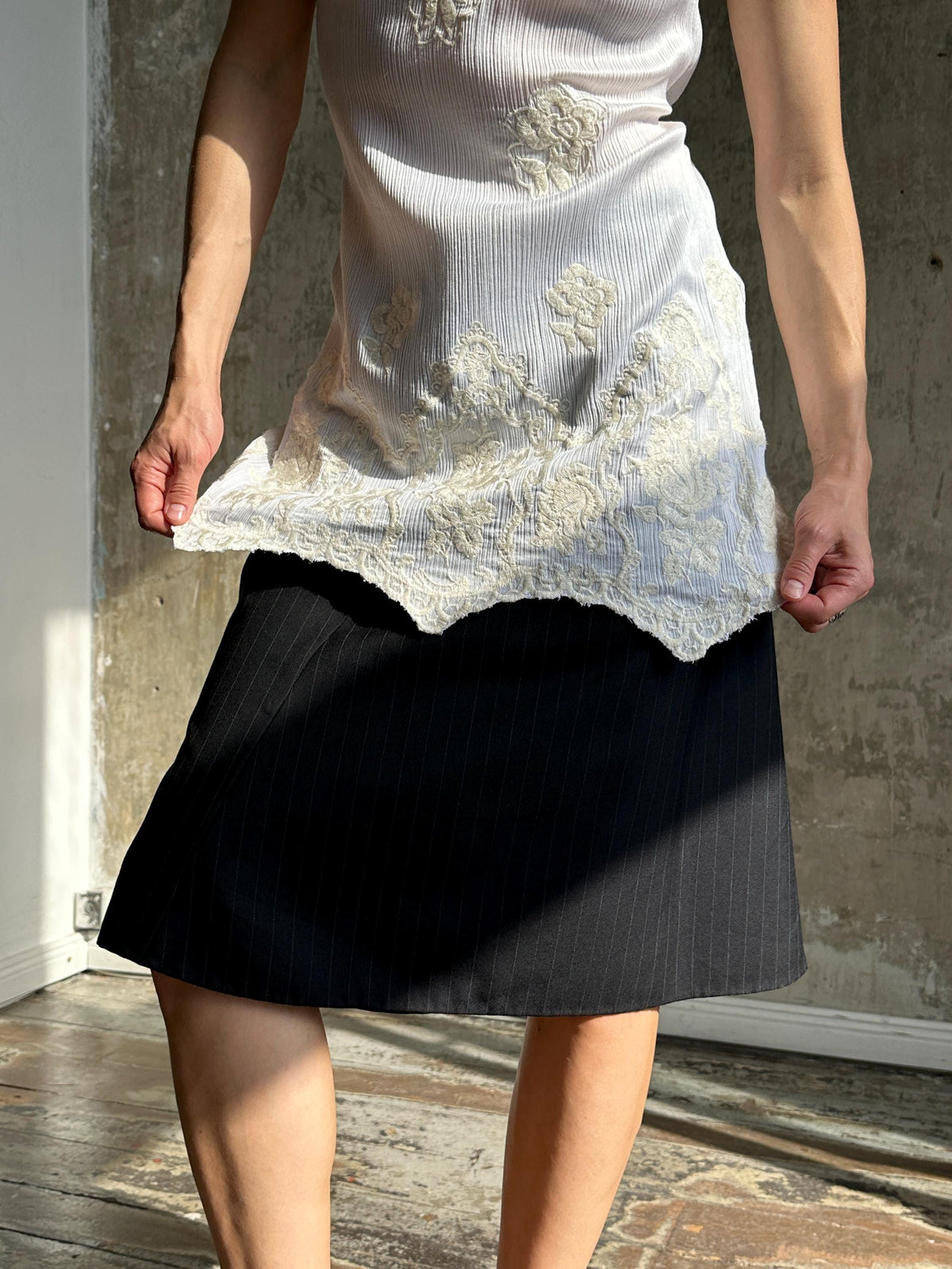 Vintage White Silk Floral Tunic | Embroidered Romantic Dress