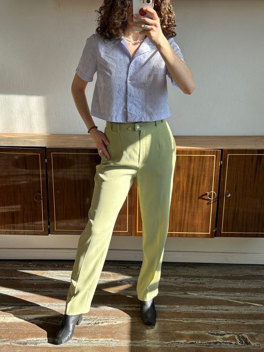 Vintage loose linen trousers in light green