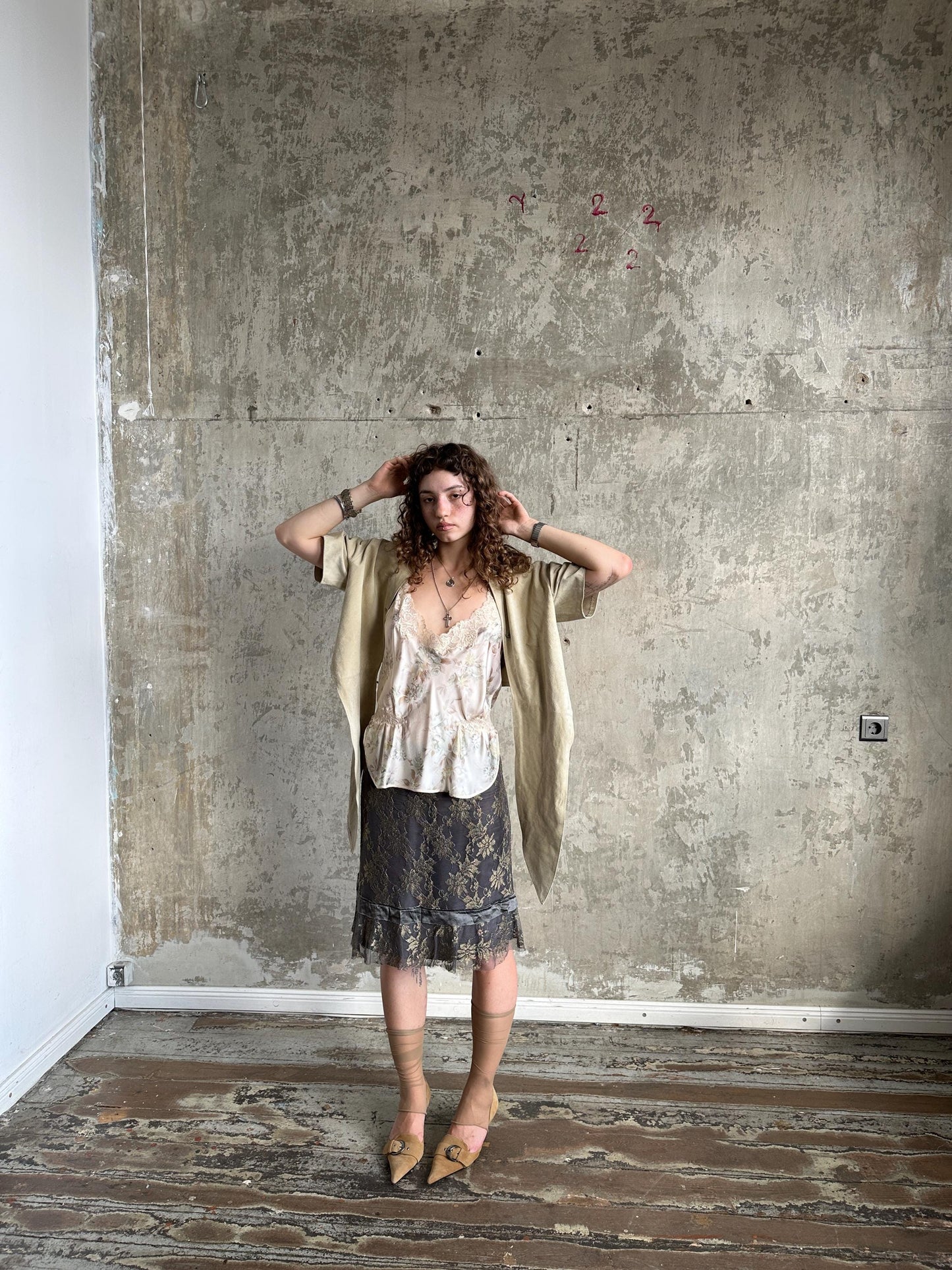 Vintage Philosophy di Alberta Ferretti Metallic Lace Skirt in Grey