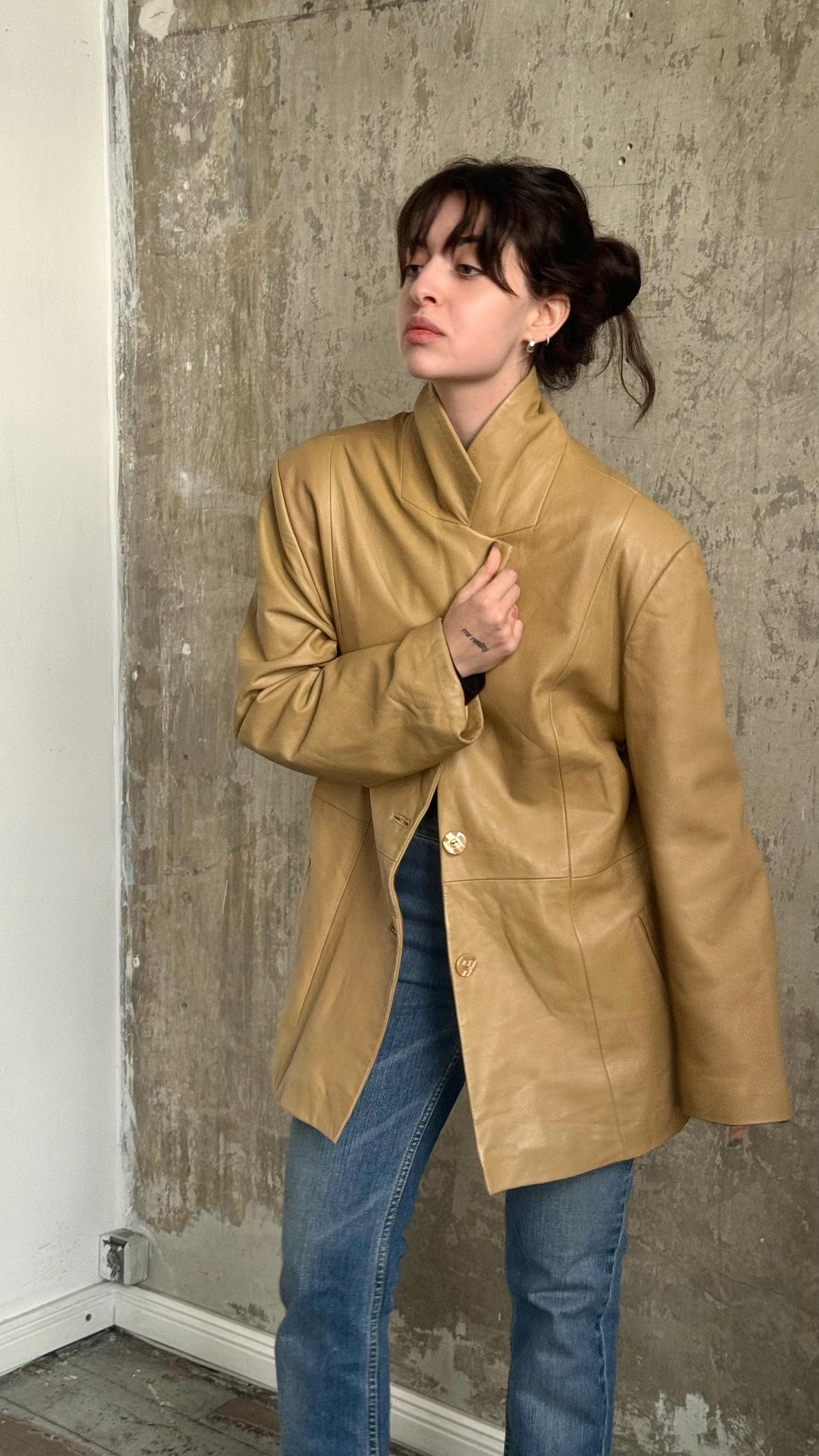 Vintage BUGATTI 90s Leather Blazer In Beige