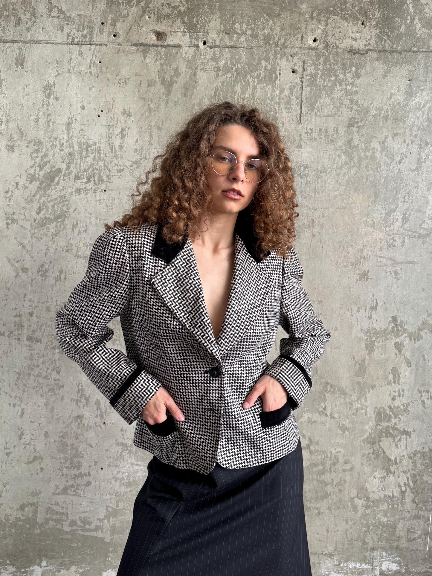 Vintage Versus Gianni Versace Houndstooth Blazer In Black & White