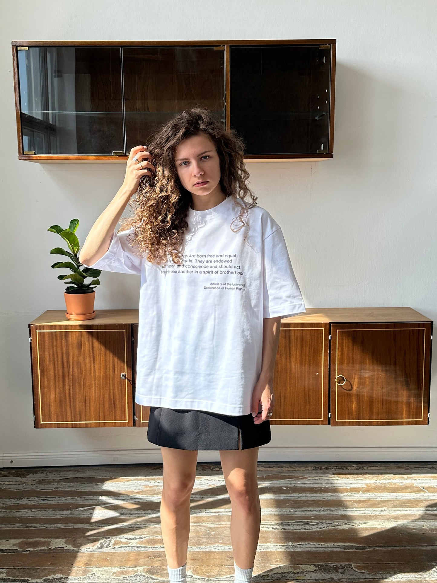 Oversized unisex printed cotton t-shirt in white