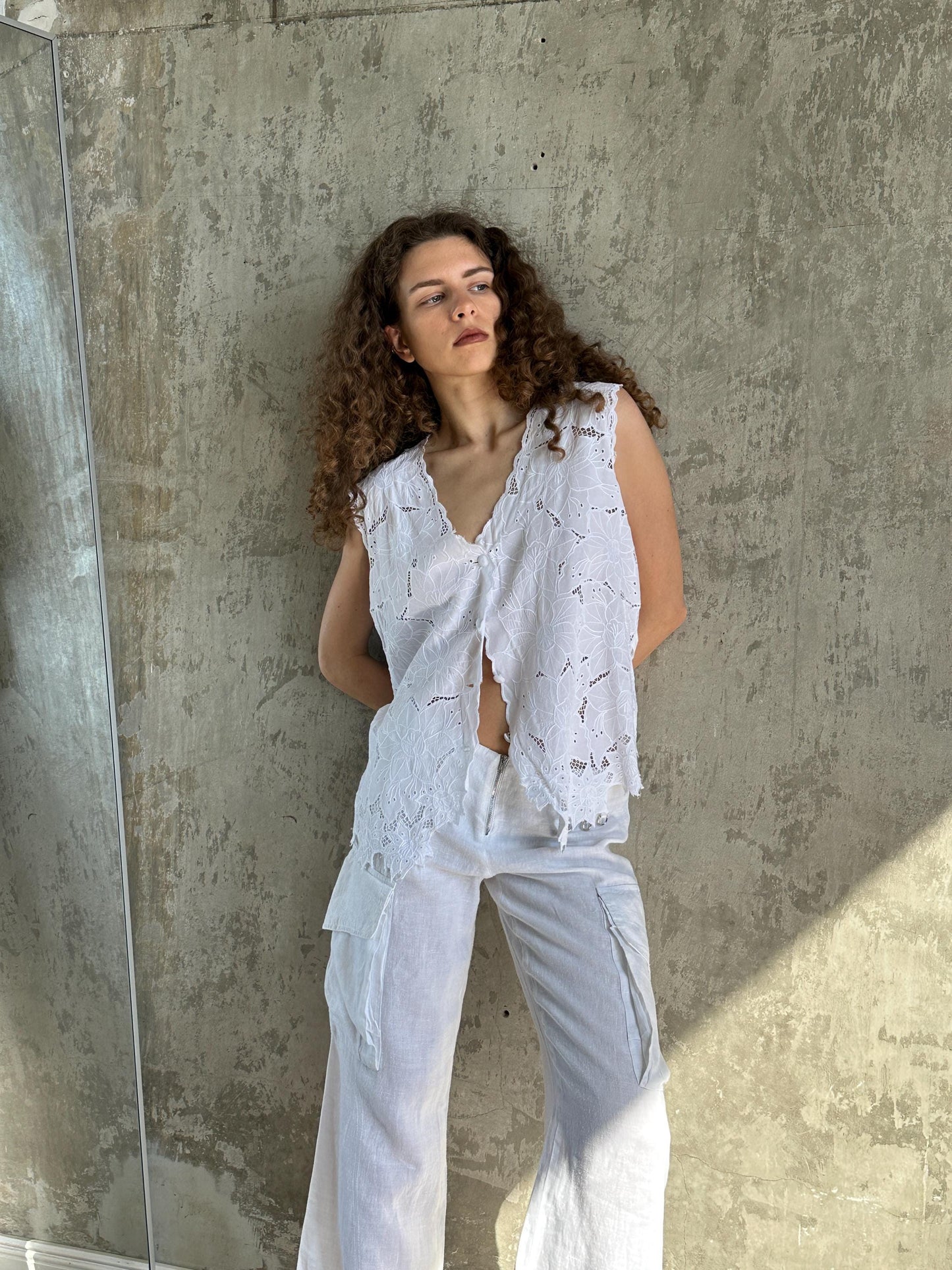 Vintage White Cotton Cutwork Floral Lace Top