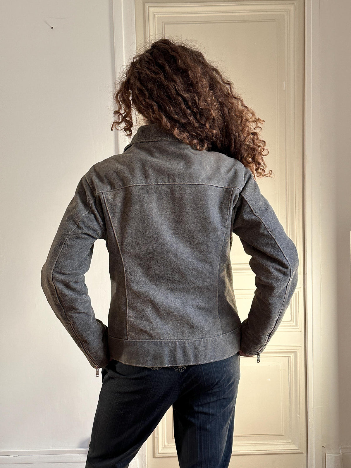 Vintage 90s Boxy Moto Leather Jacket in Grey