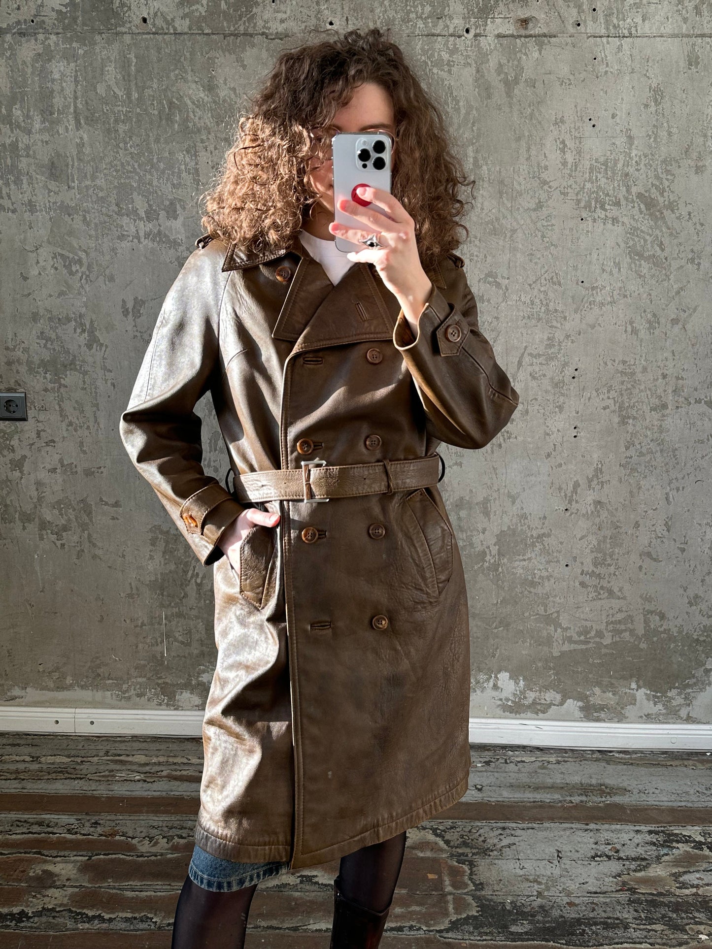 Vintage 90s genuine leather coat in brown, belted coat