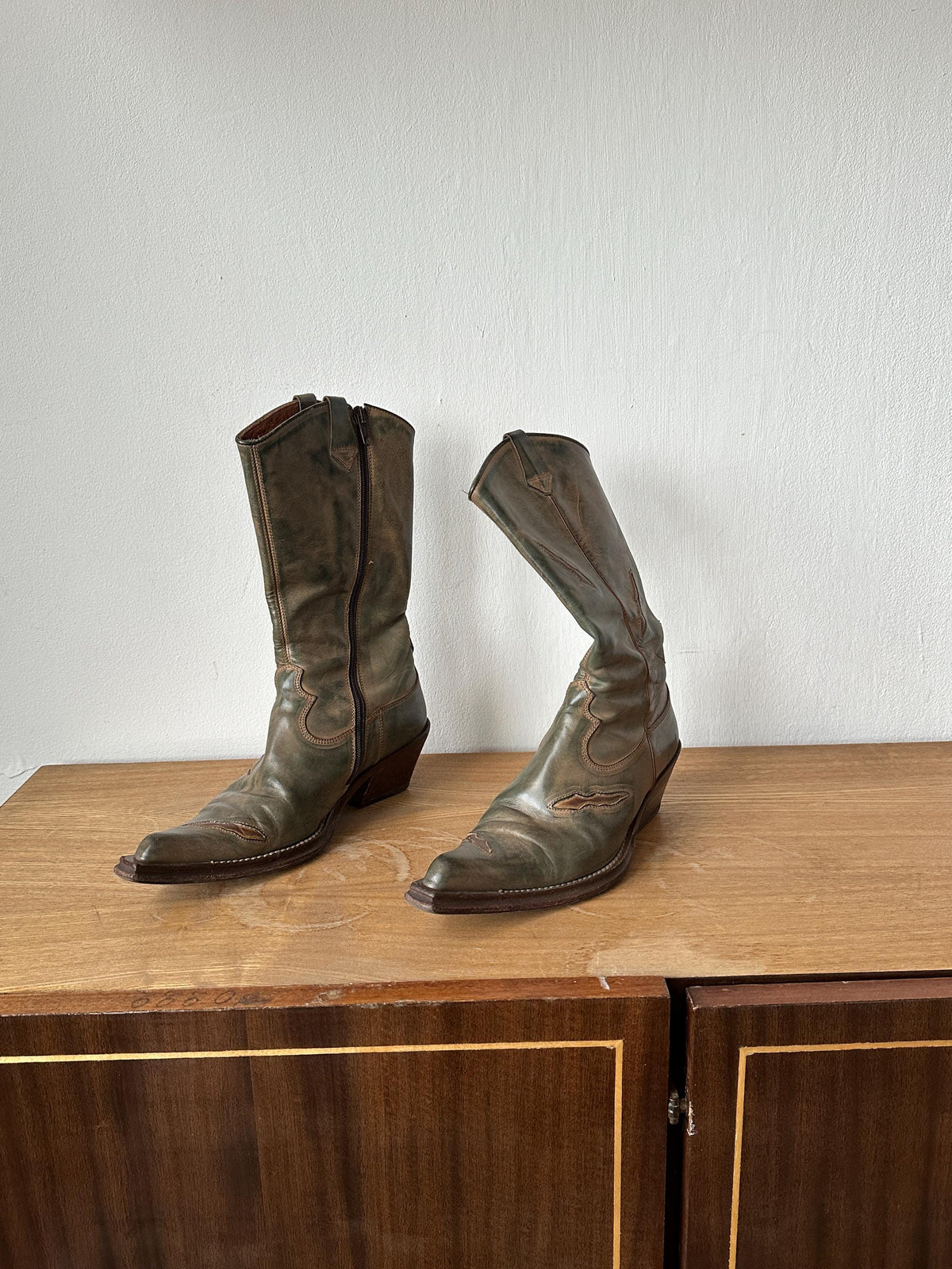 Vintage Italian Green Cowboy Boots | Leather Western Boots | US 6