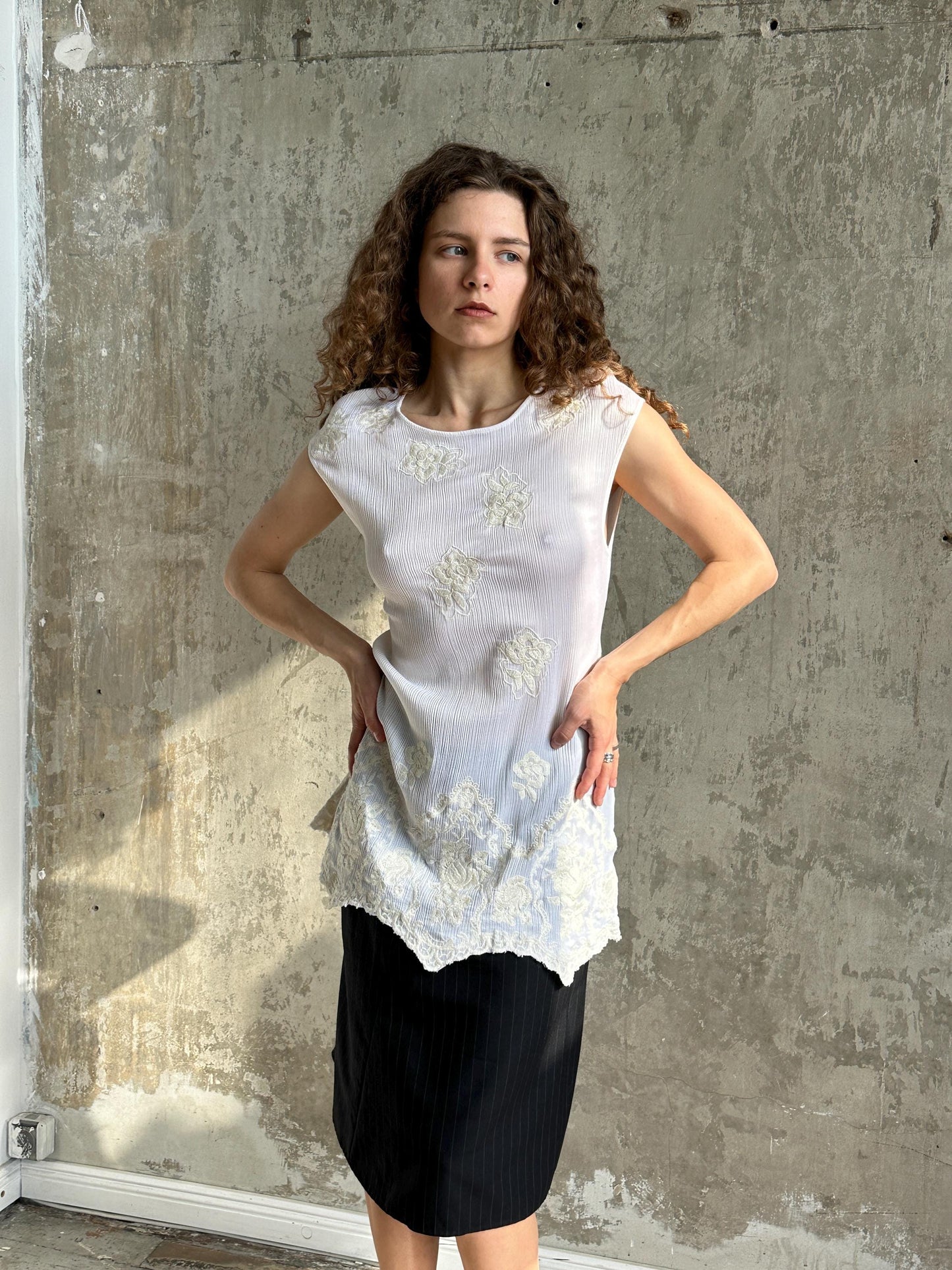 Vintage White Silk Floral Tunic | Embroidered Romantic Dress