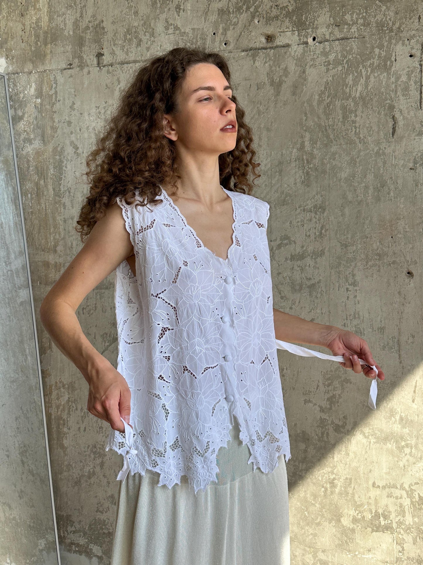 Vintage White Cotton Cutwork Floral Lace Top
