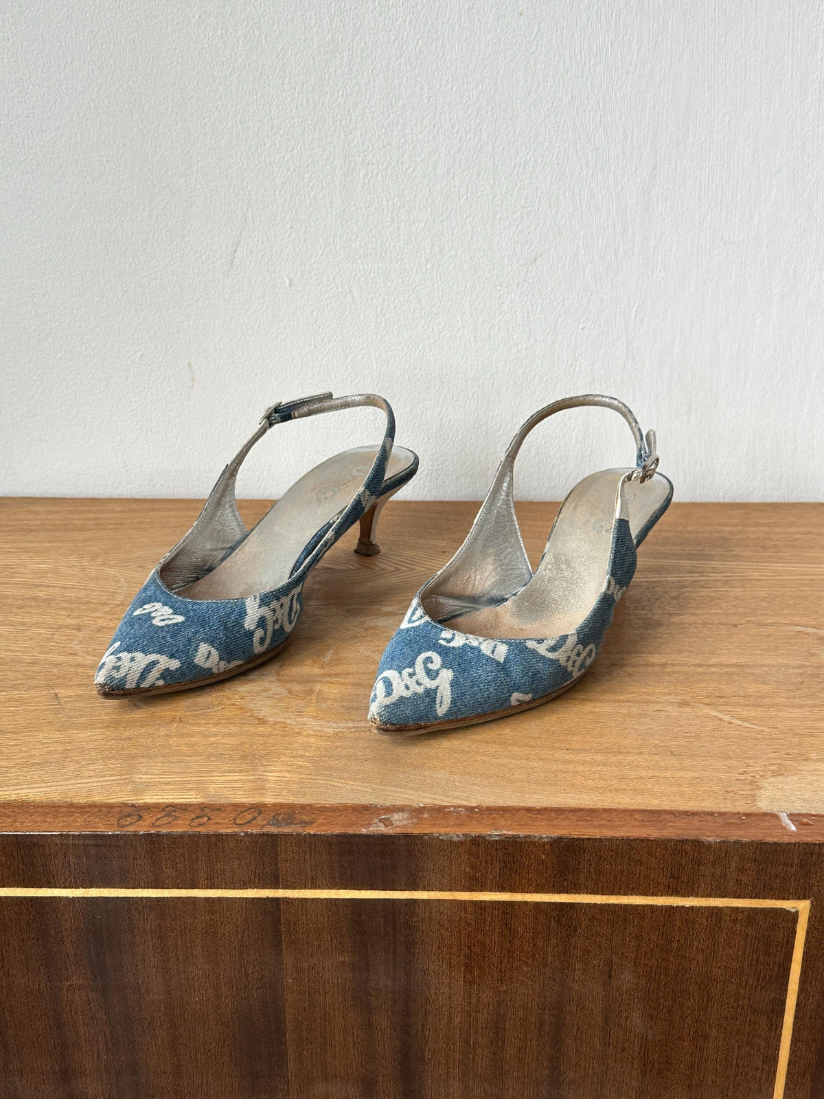 Vintage D&G Dolce Gabbana Denim Kitten Heels I US 6.5