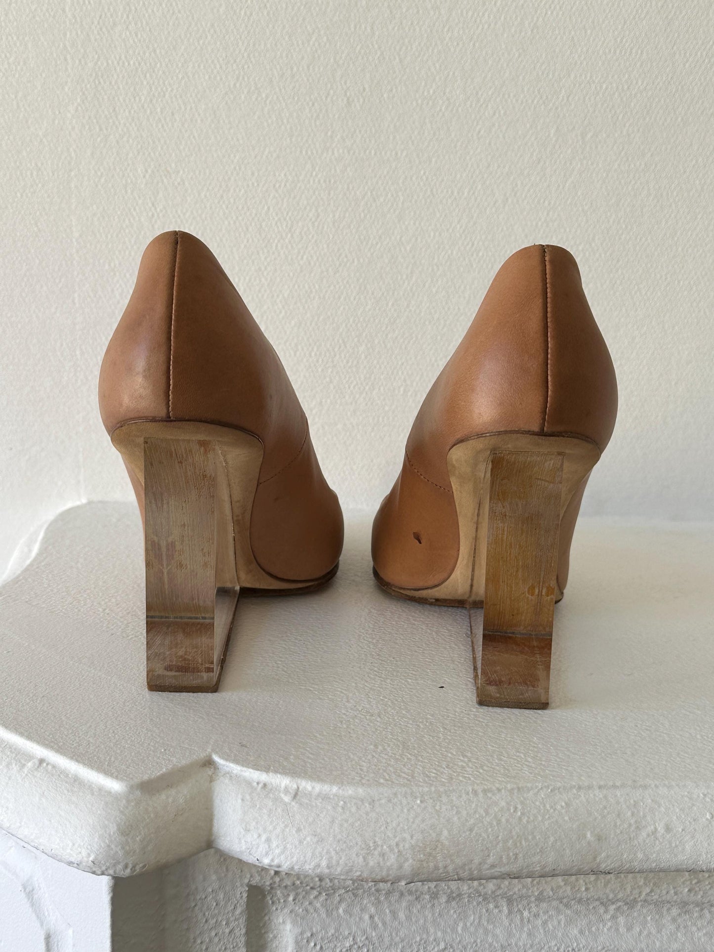 Maison Margiela x H&M Tan Leather Wedge Pumps in Brown I US 7.5