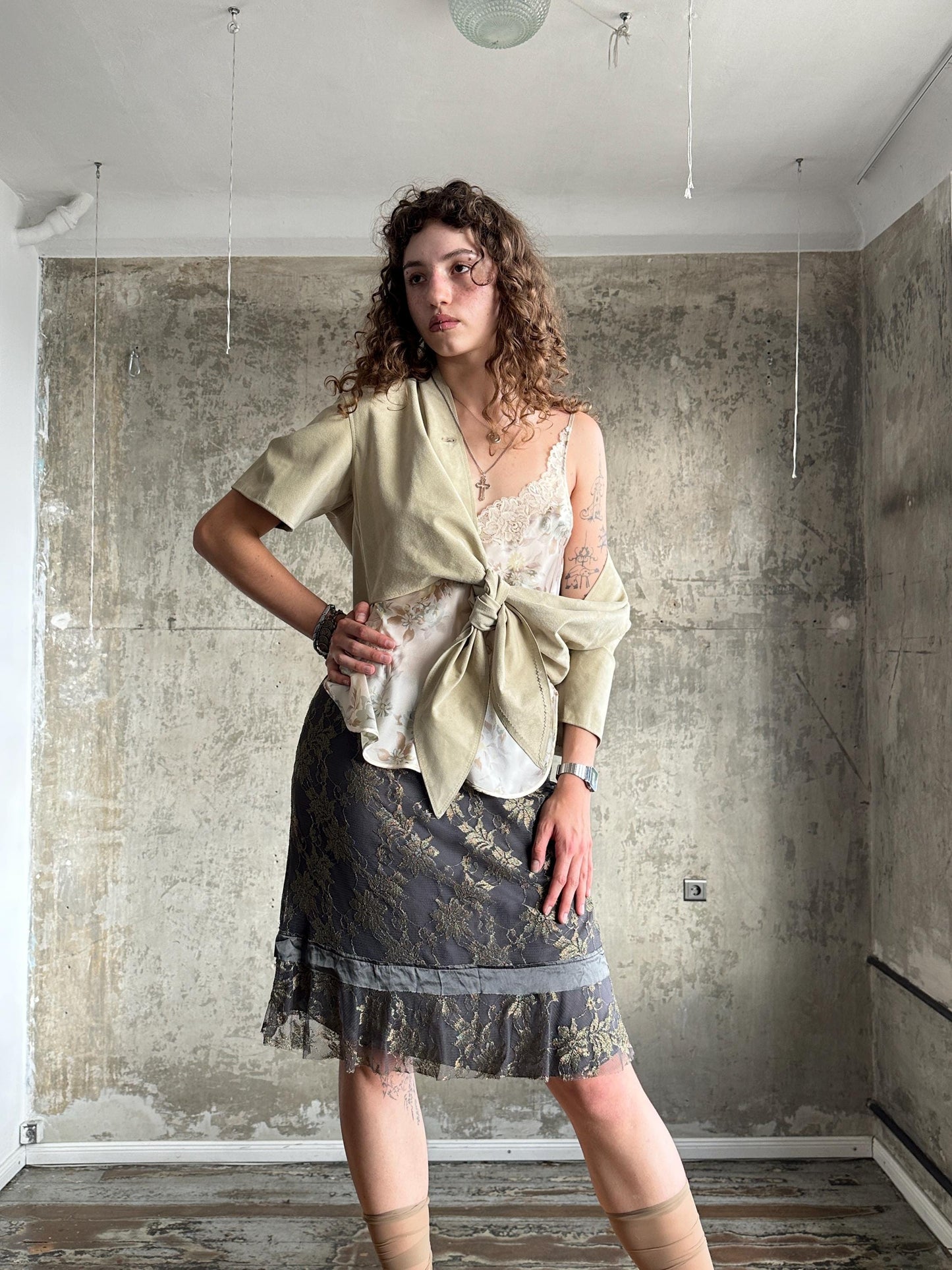 Vintage Philosophy di Alberta Ferretti Metallic Lace Skirt in Grey