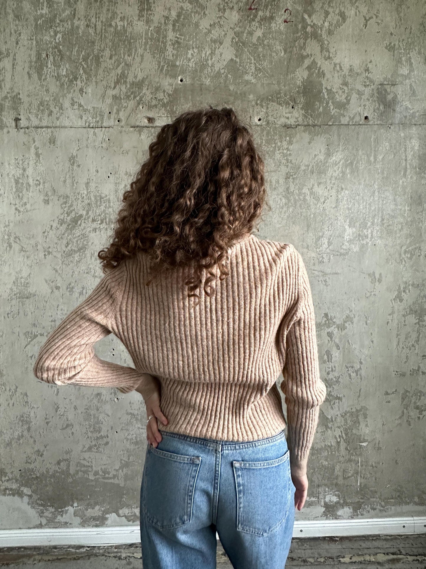 Vintage Levi's knitted alpaca sweater in brown