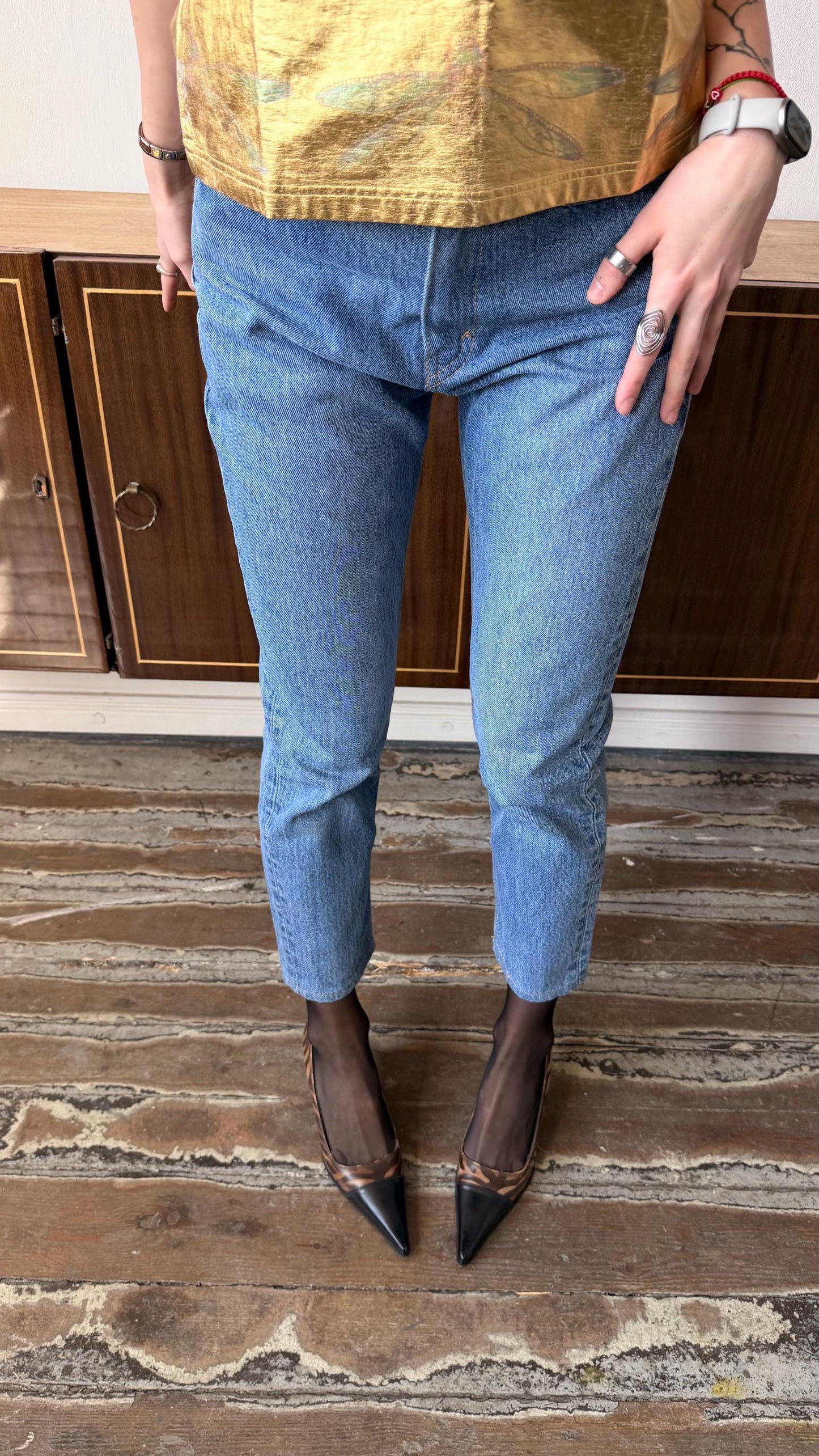 Vintage Levi’s 560 Jeans, 90s Fitted Denim
