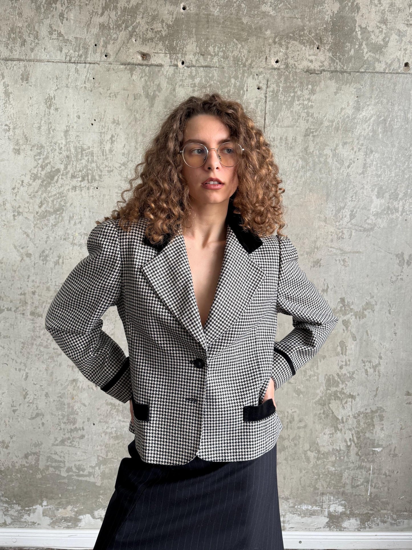 Vintage Versus Gianni Versace Houndstooth Blazer In Black & White