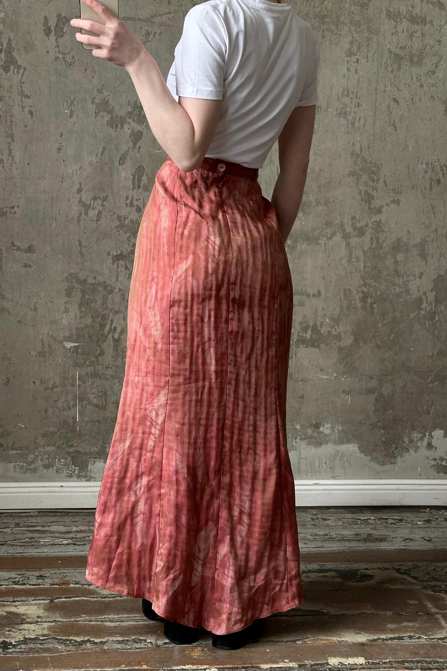 Vintage viscose shiny high-low maxi skirt in red