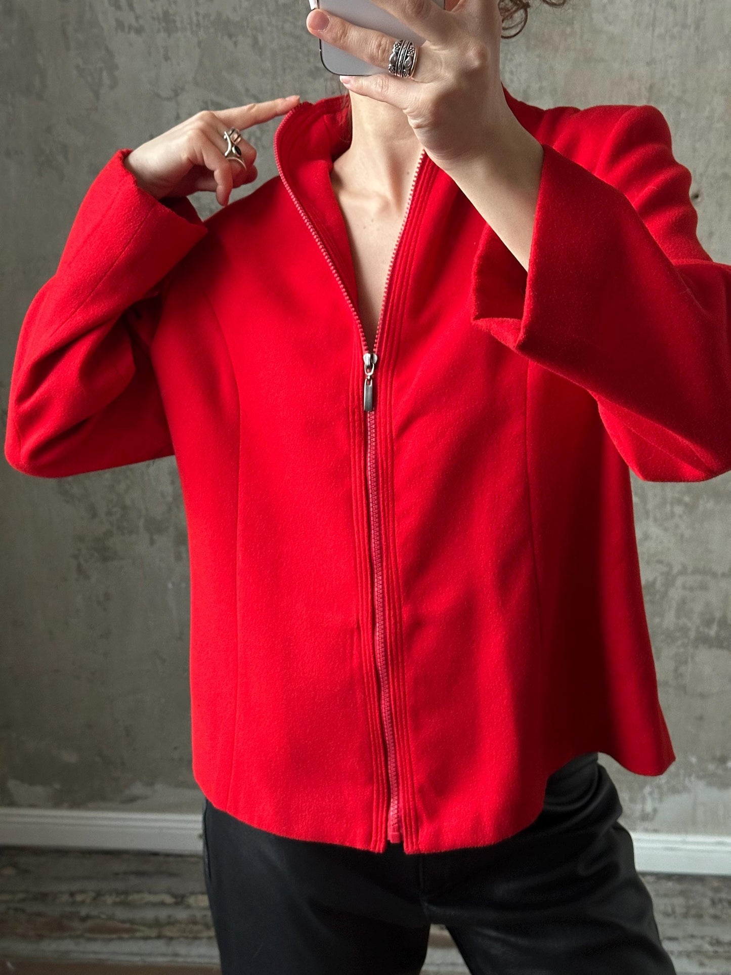 Vintage D&G cashmere cardigan in red, zip up sweater