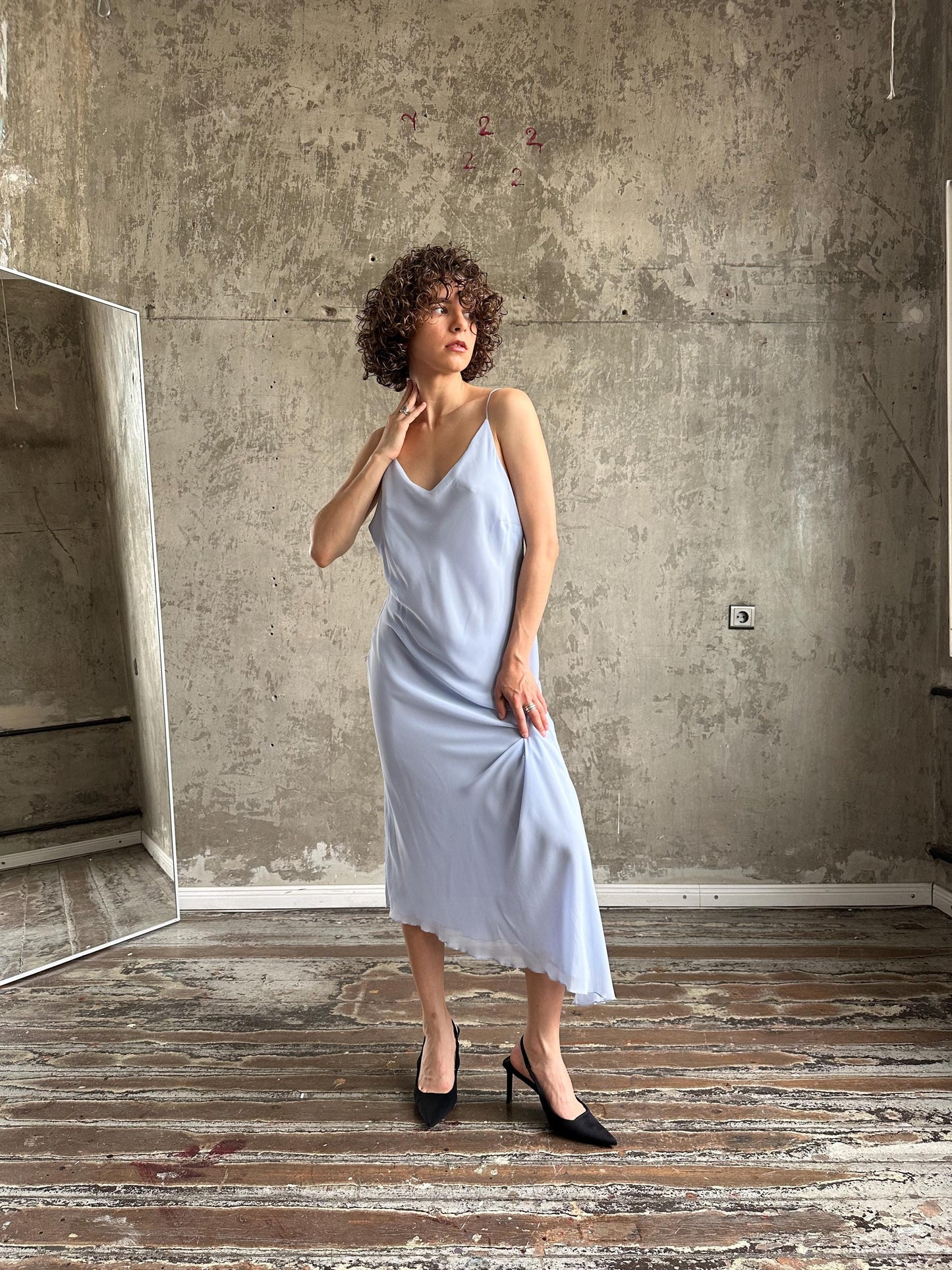 Vintage 90s sleeveless dress in light blue