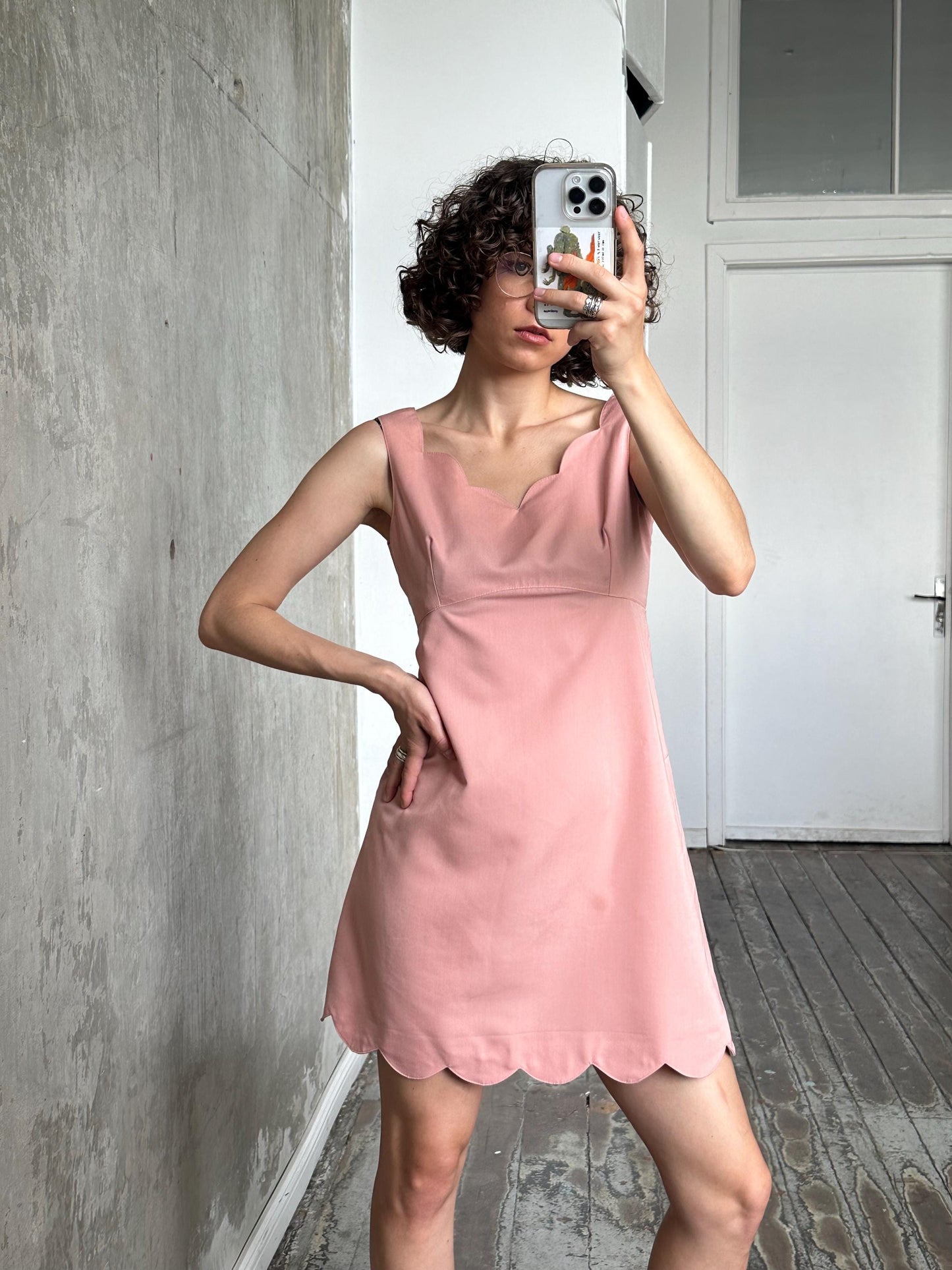 Vintage tea dress in pink, mini summer dress