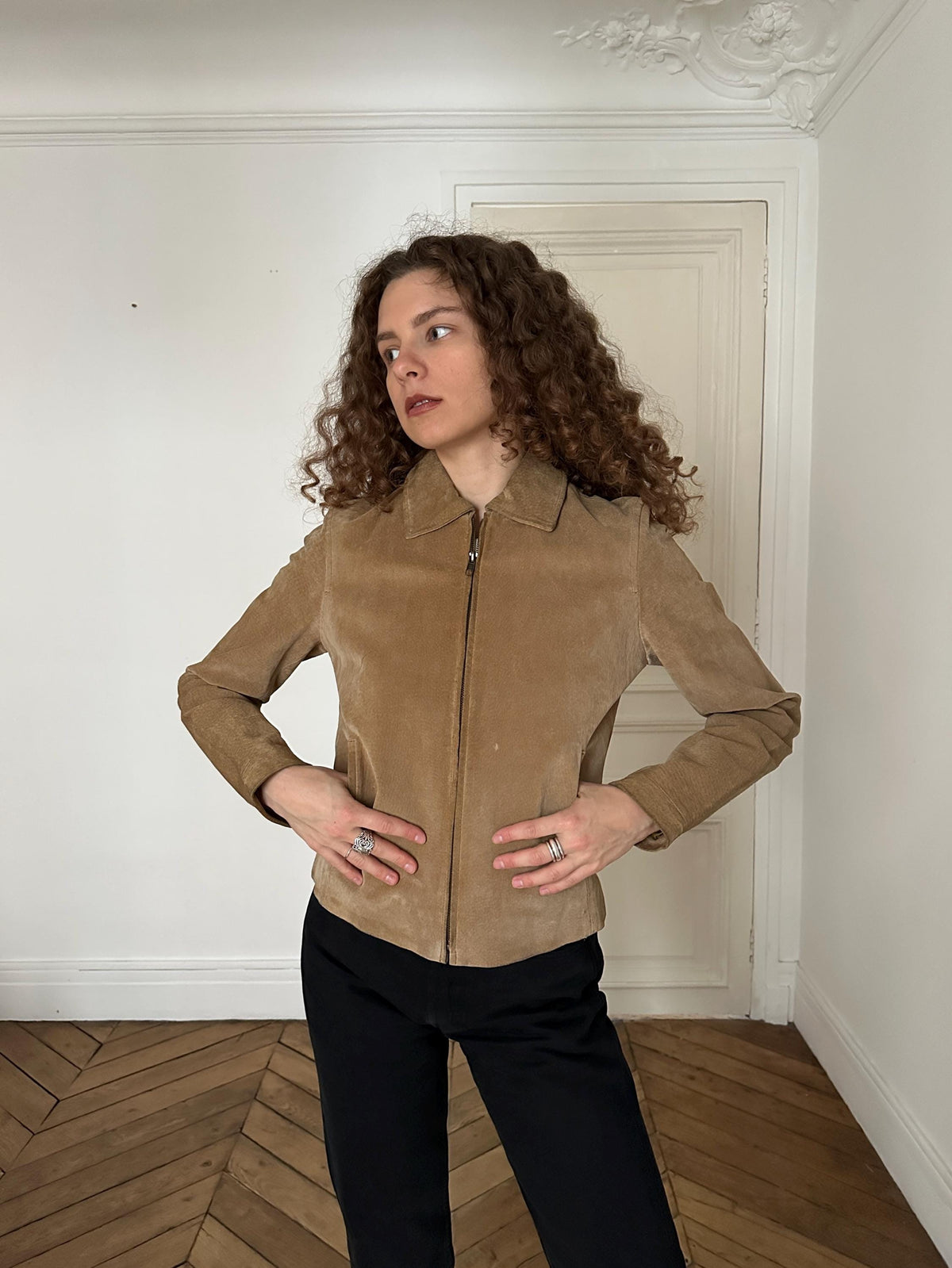 Vintage 90s Beige Suede Leather Minimalistic Jacket