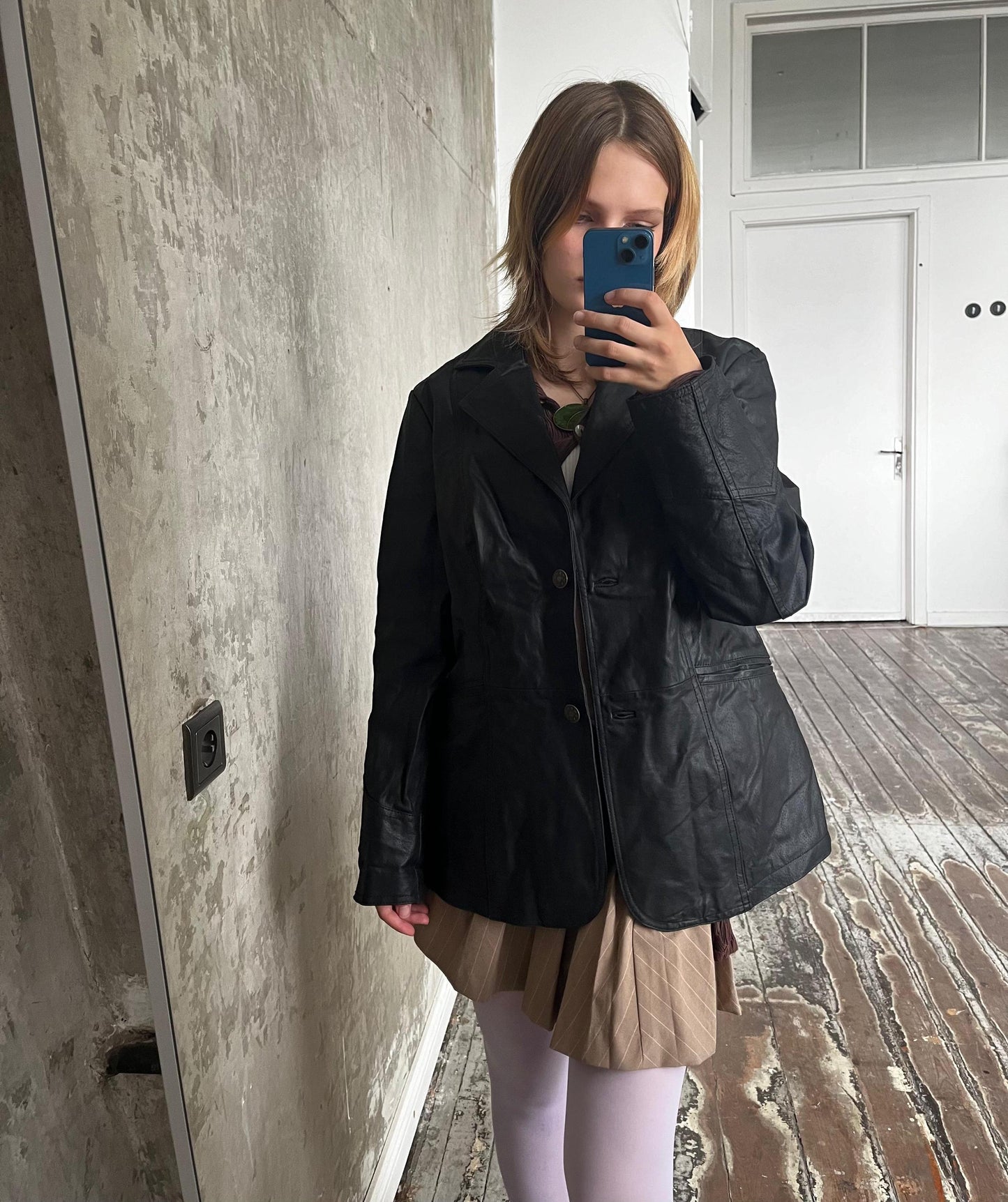 Vintage 90s leather coat/jacket in black