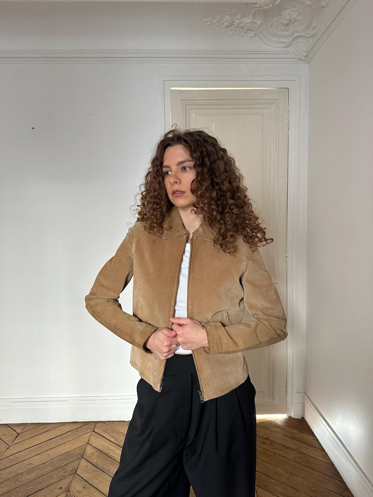 Vintage 90s Beige Suede Leather Minimalistic Jacket