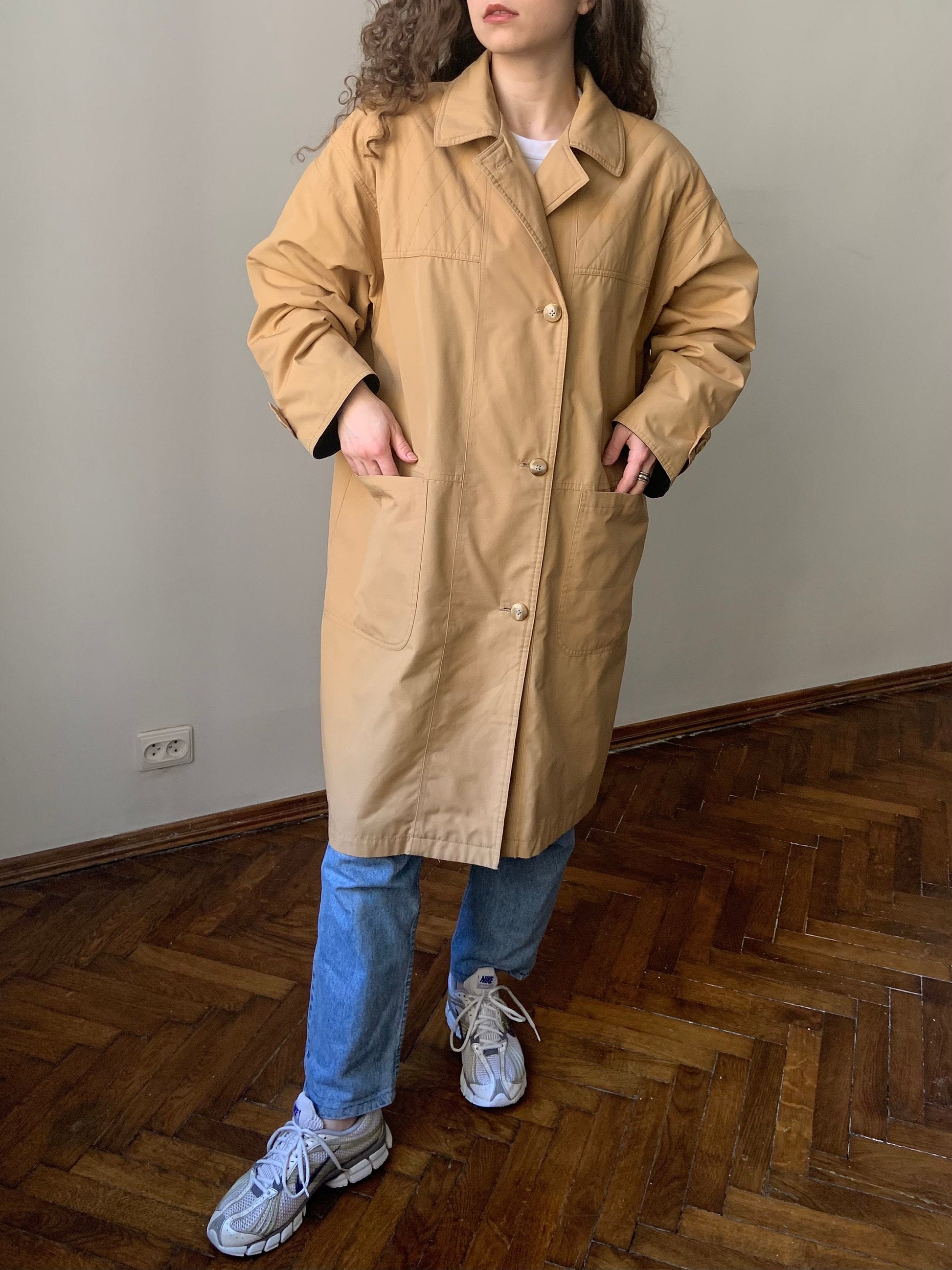 Vintage oversized coat in yellow