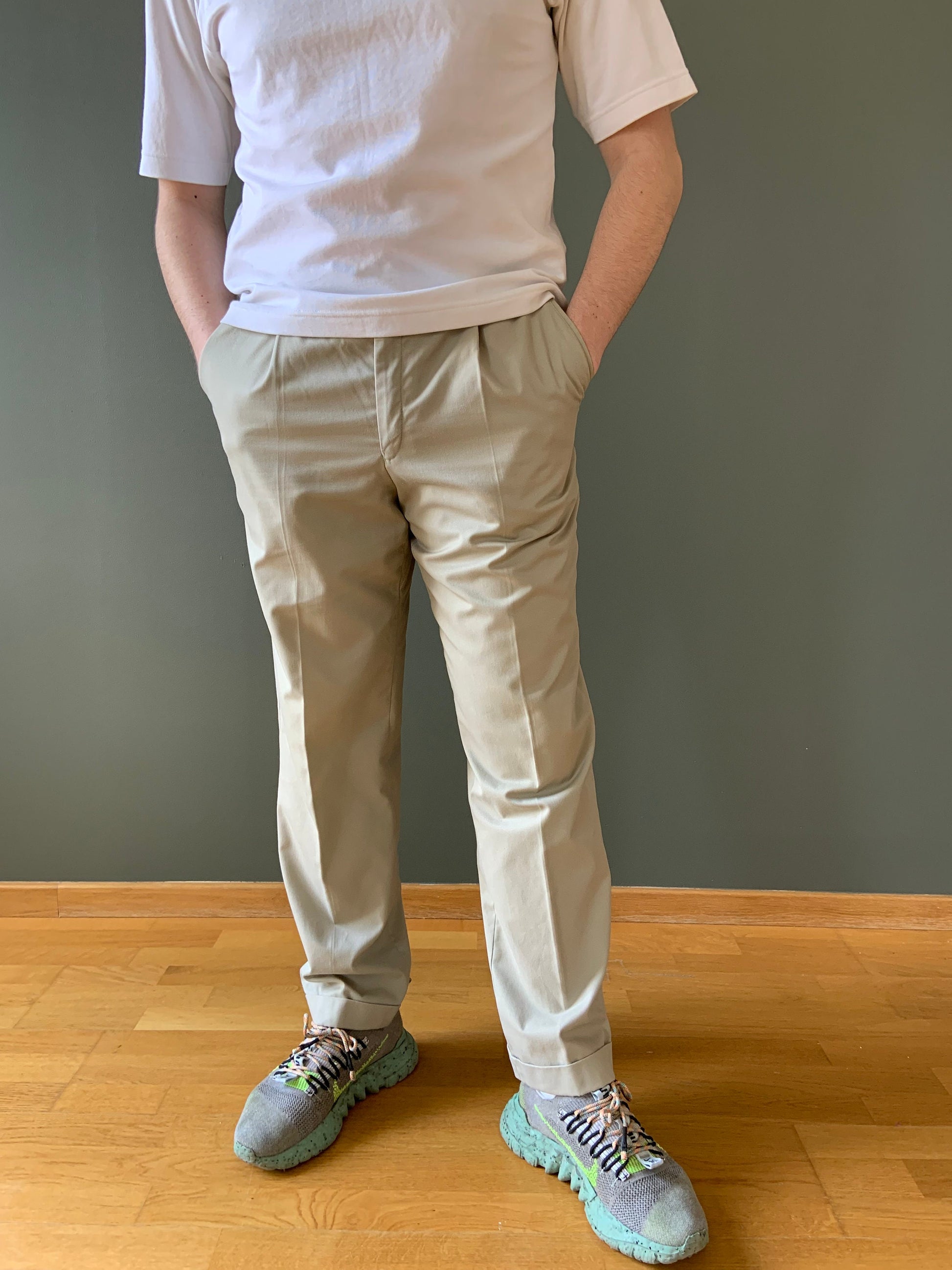 Men vintage trousers in beige