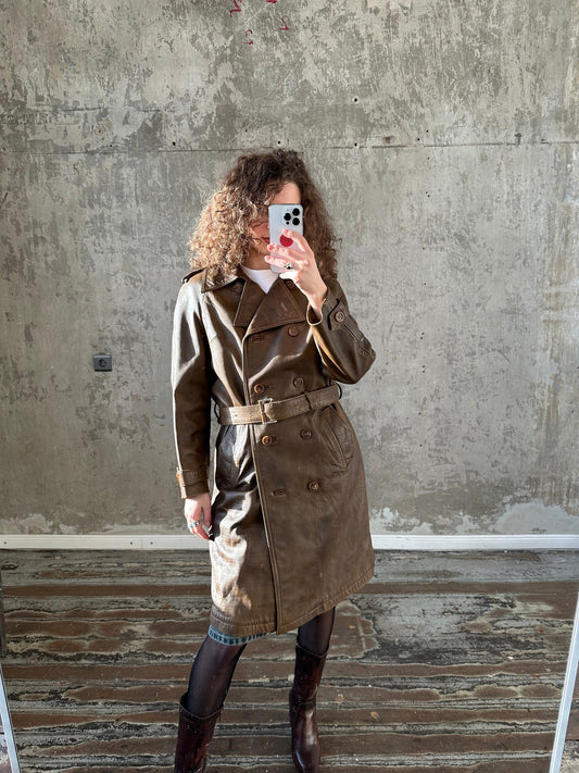 Vintage 90s genuine leather coat in brown, belted coat