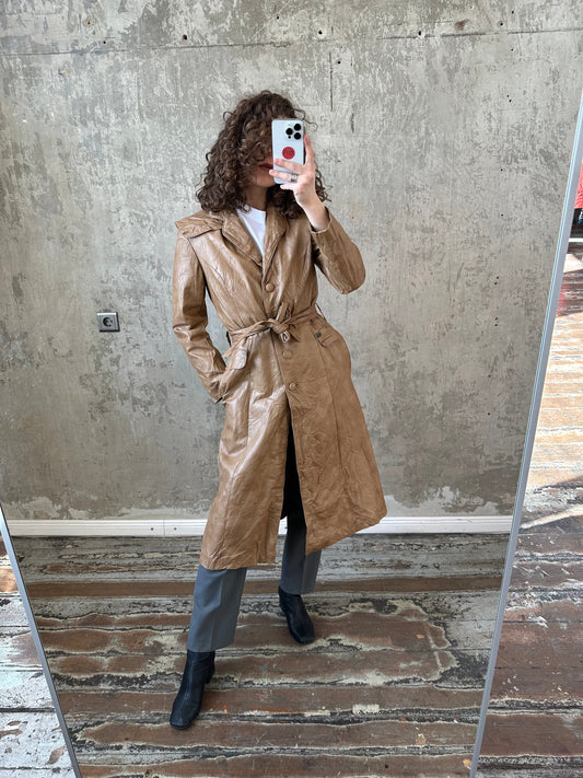 Vintage 90s genuine leather coat in beige, belted coat