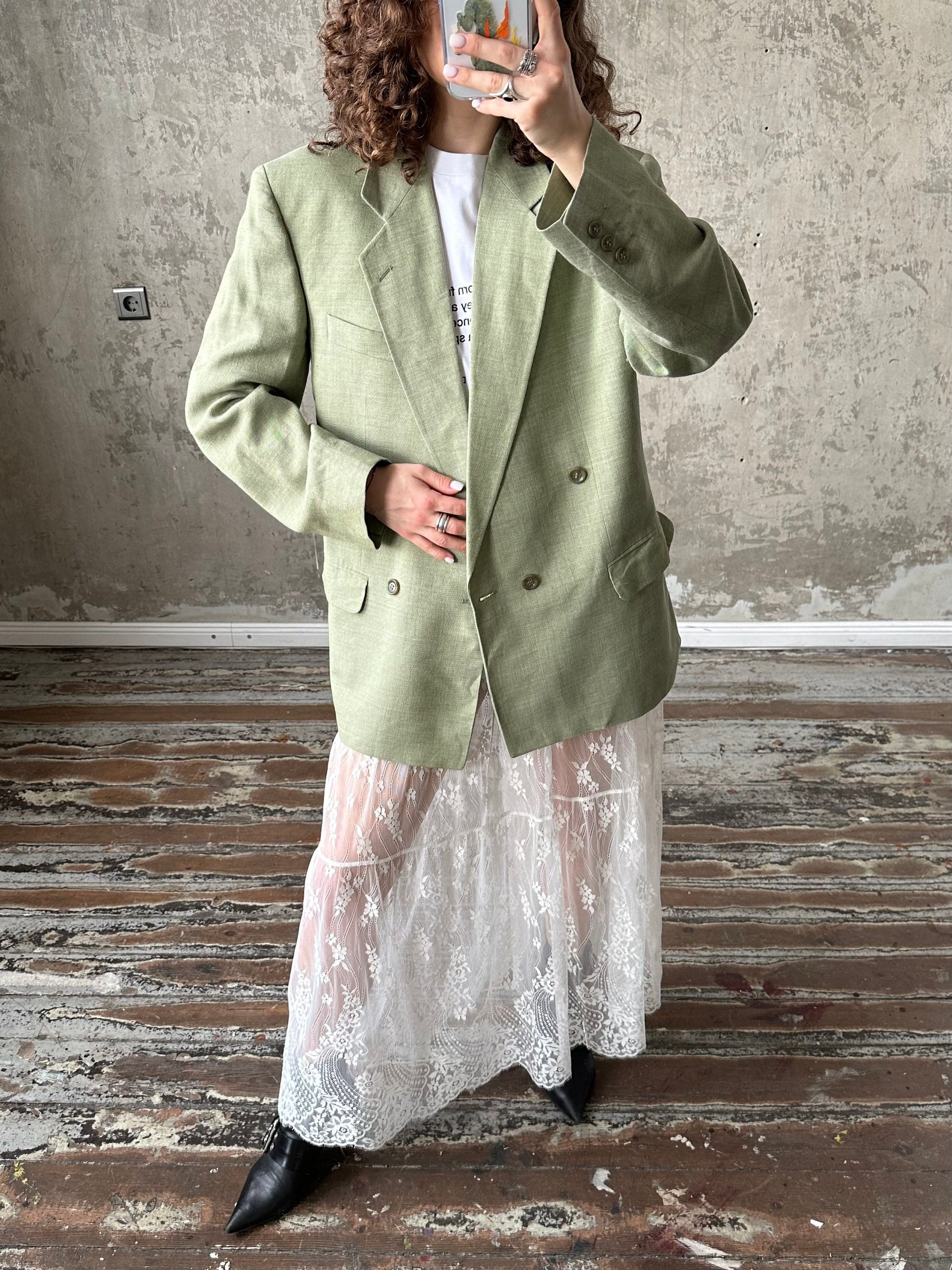 Vintage 90s straight wool blazer in green, loose linen blazer
